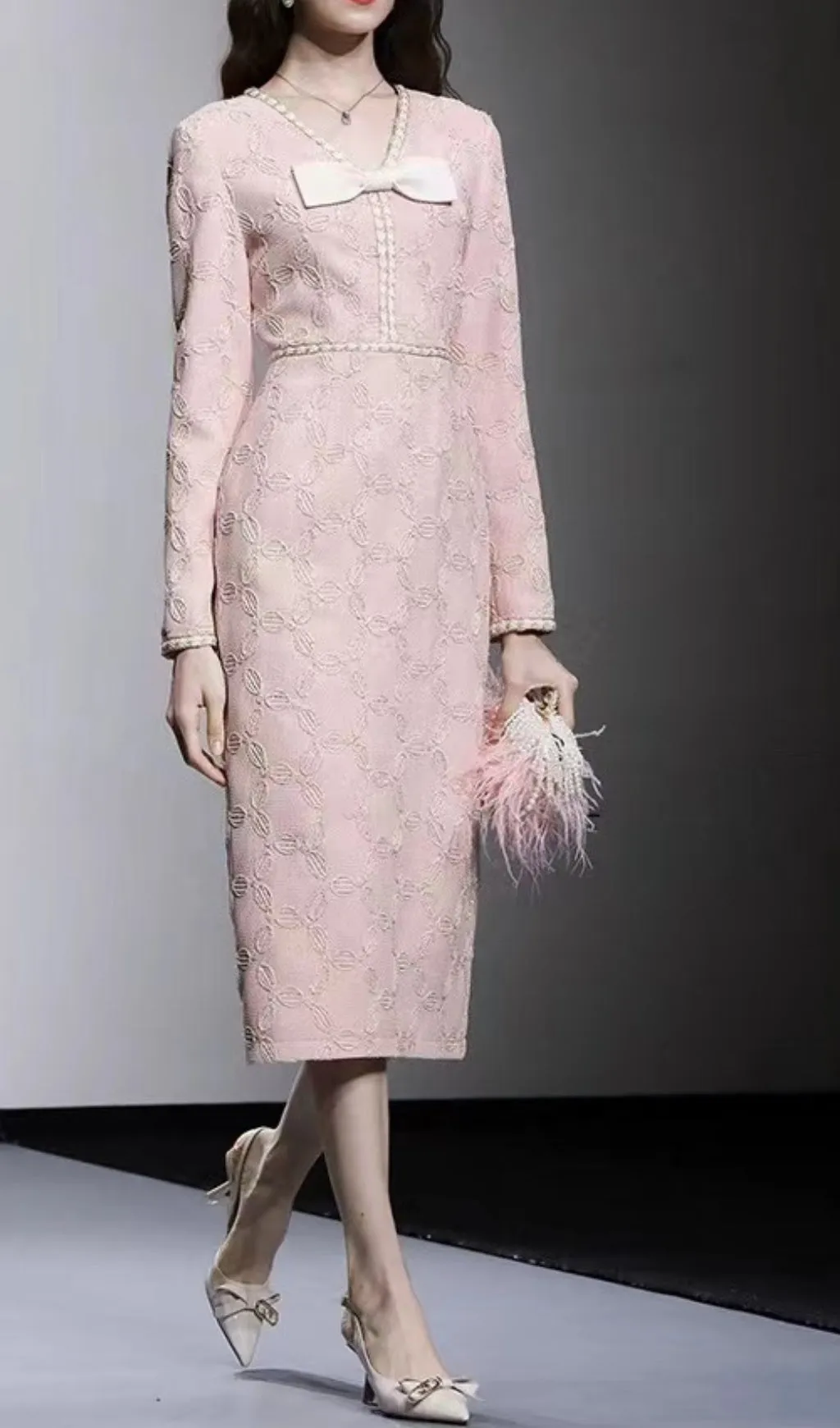 EMBROIDERED V-NECK BOW MIDI DRESS Gloria Lanvin