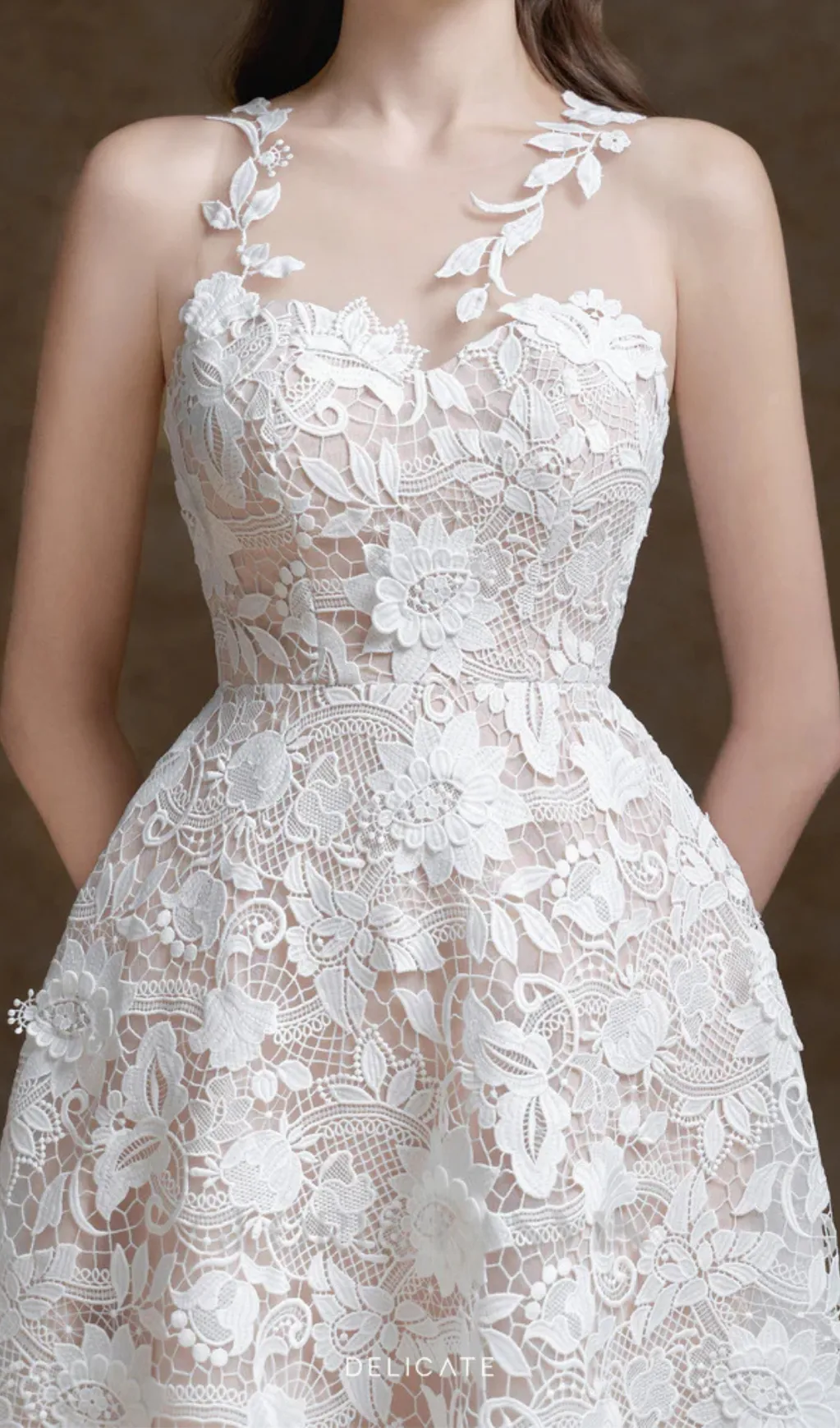 erica floral lace midi dress in white Gloria Lanvin