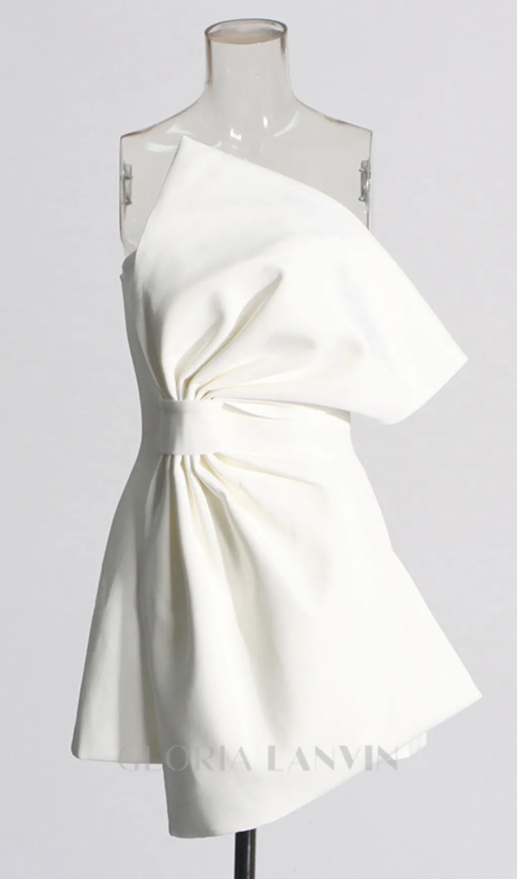 EVANGELINE STRAPLESS BOW MINI DRESS IN WHITE Gloria Lanvin