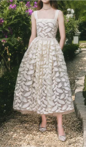 Fae A-line Square Neck Lace Midi Dress in cream white Gloria Lanvin