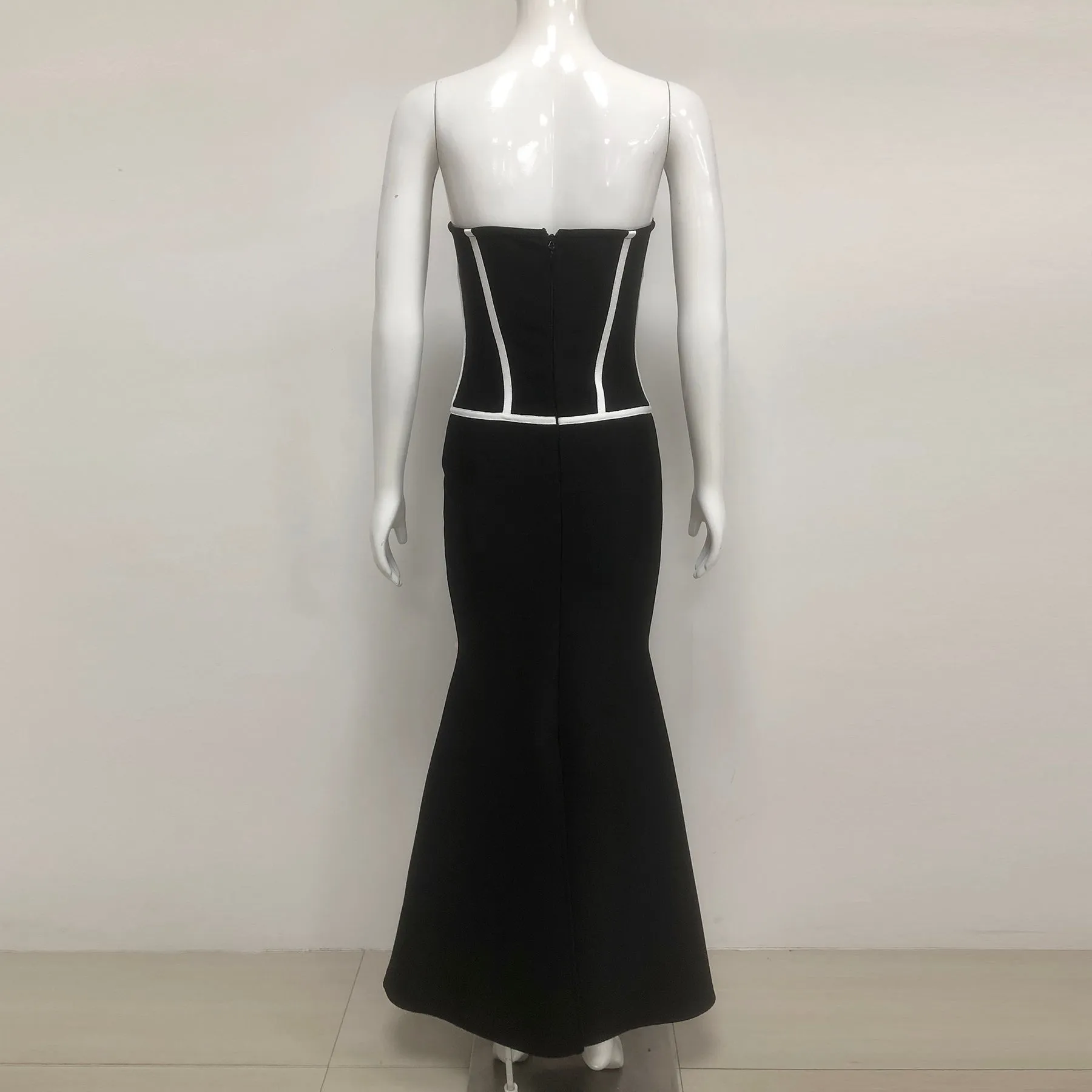 Floral embellished Strapless Maxi Dress in Black Gloria Lanvin