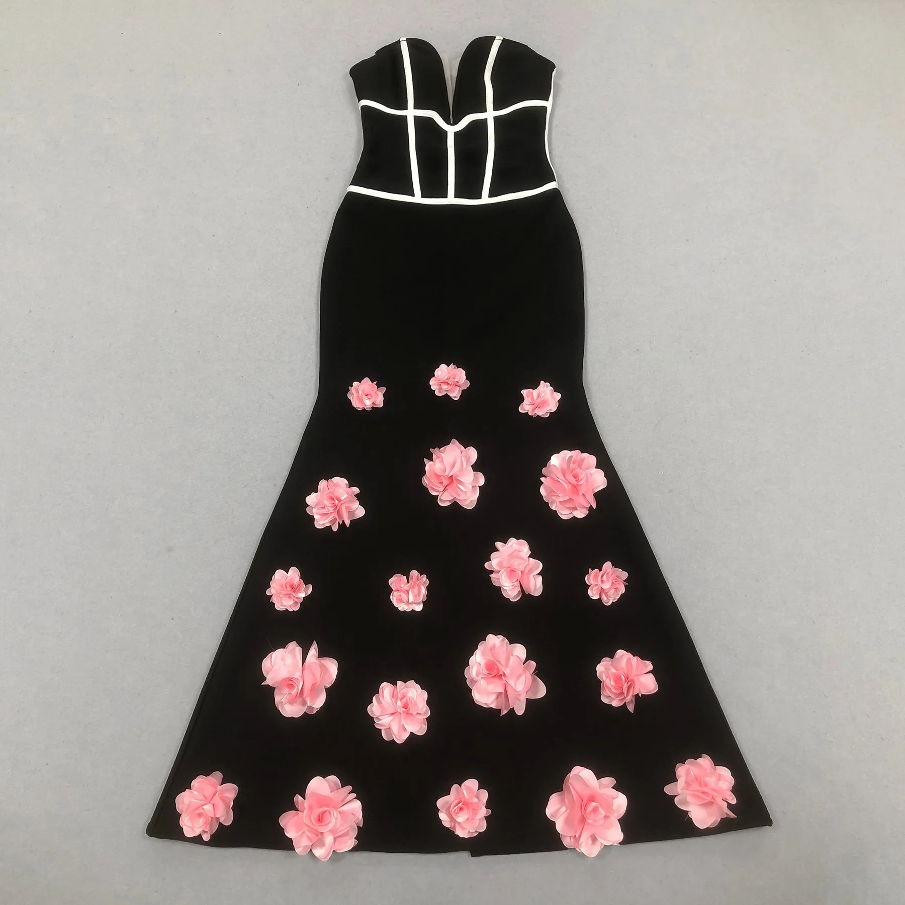 Floral embellished Strapless Maxi Dress in Black Gloria Lanvin