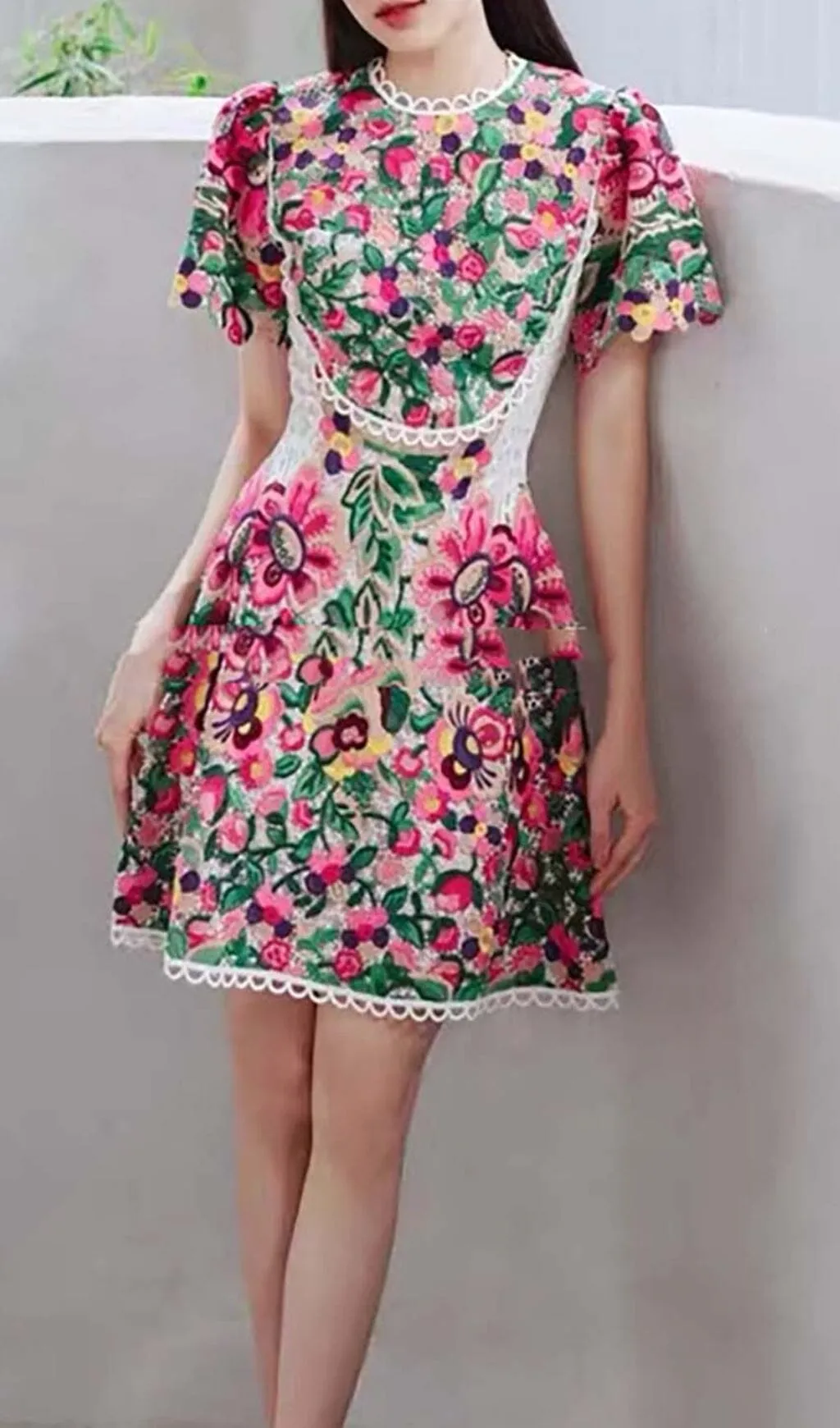 FLORAL-EMBROIDERED LACE MINI DRESS Gloria Lanvin