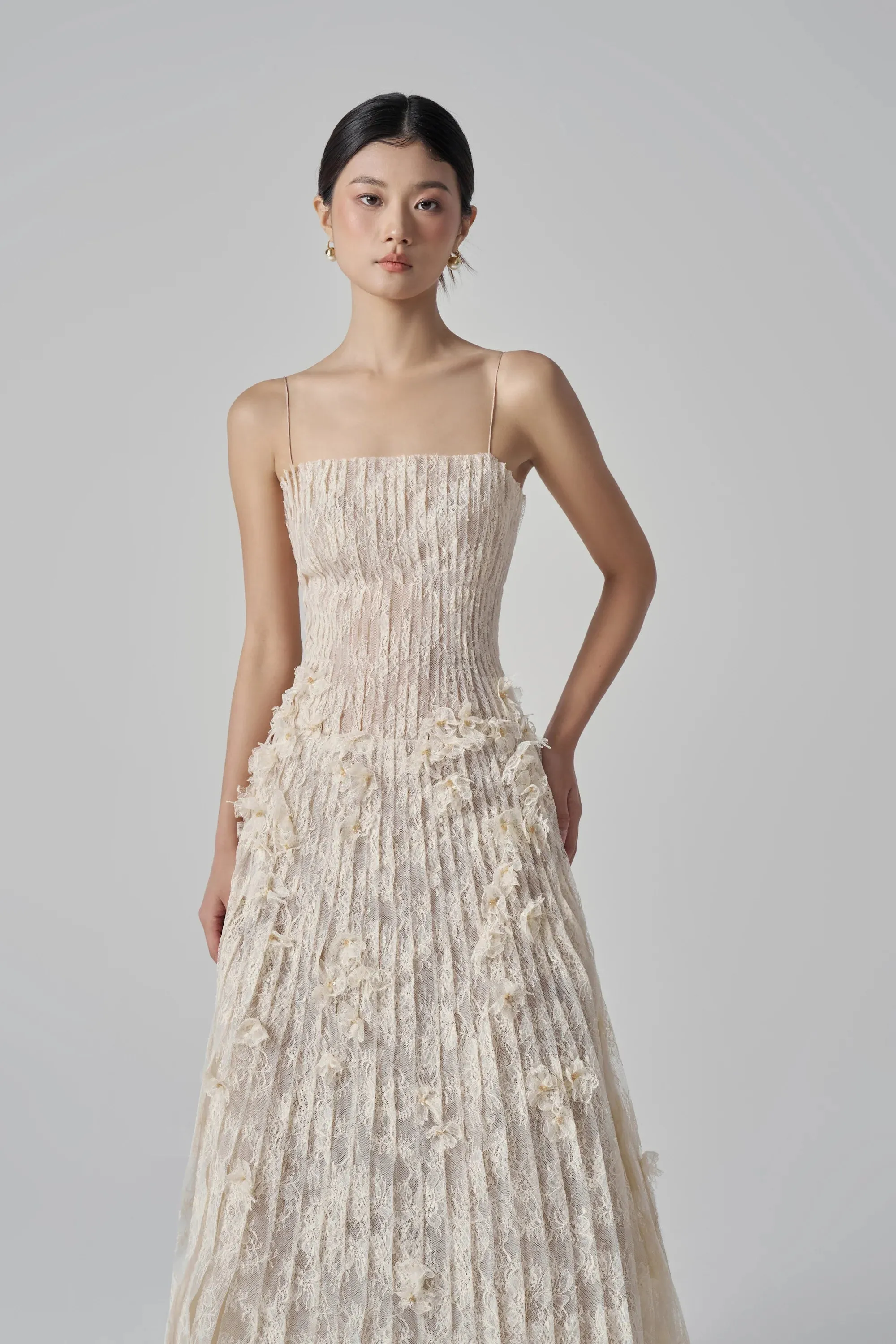 Floral Lace Strap Midi Dress Gloria Lanvin