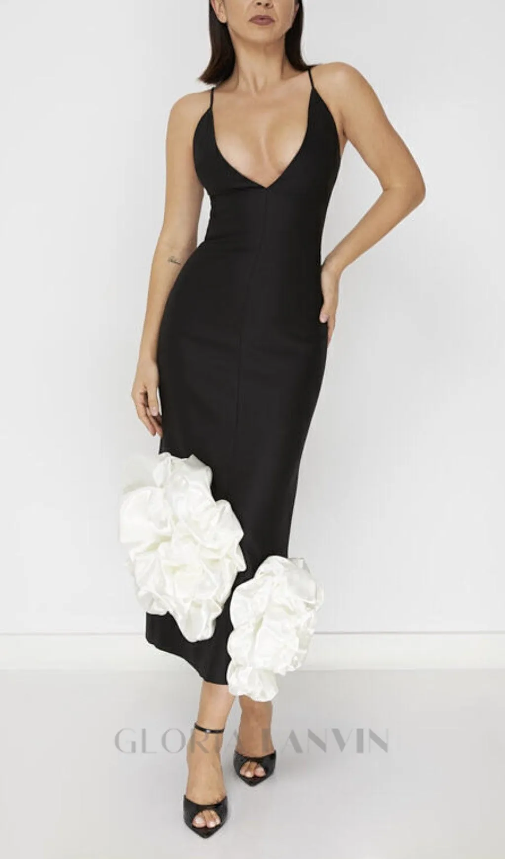 FLOWER HEM MIDI DRESS IN BLACK Gloria Lanvin