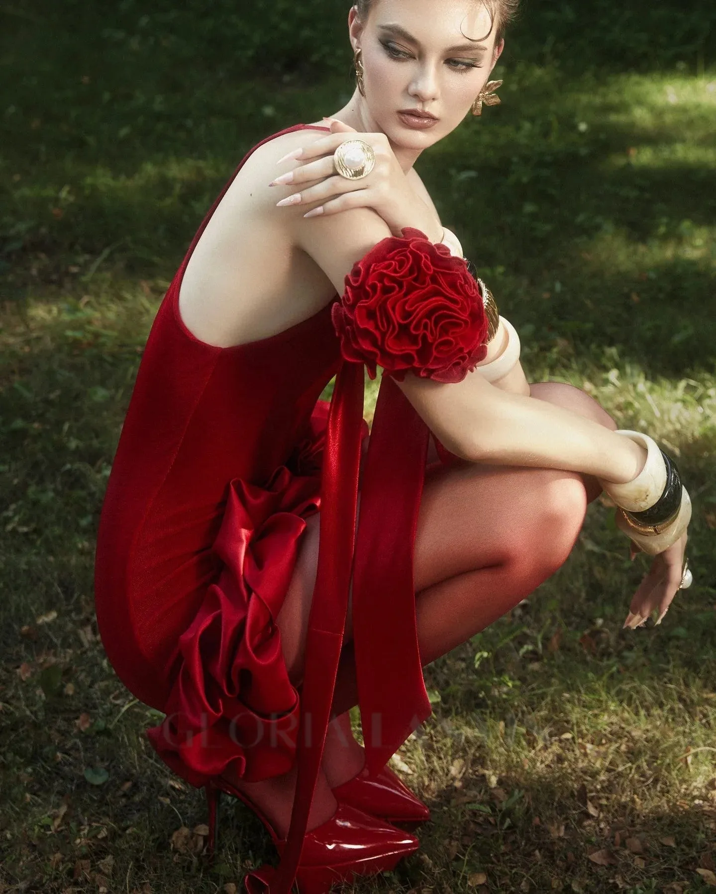 flower trim sleeveless mini dress in red Gloria Lanvin