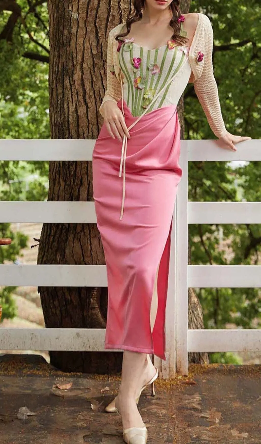 FLOWER VINE CORSET MIDI DRESS IN PINK Gloria Lanvin