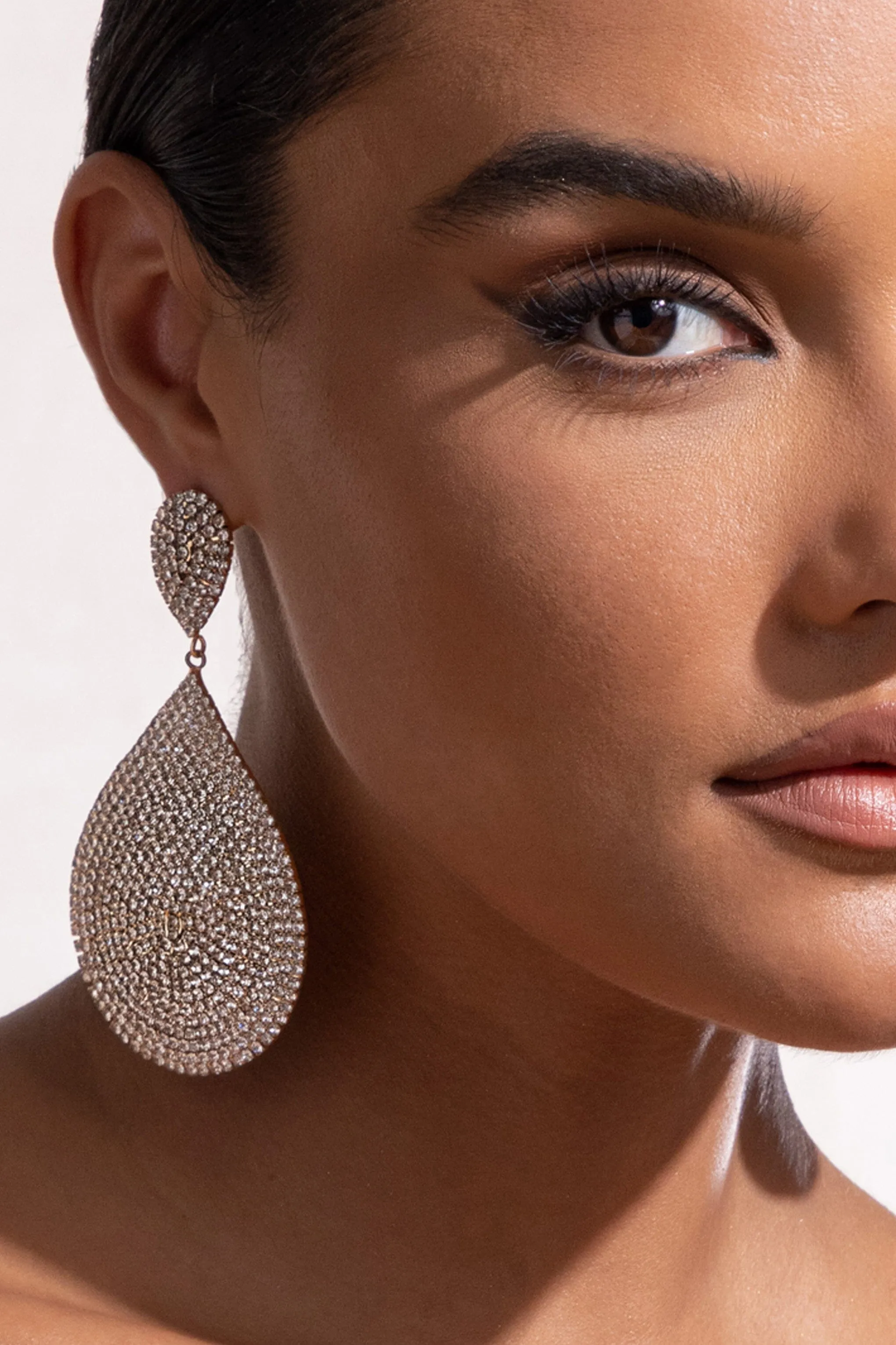 GOLD DIAMANTE STATEMENT TEARDROP EARRINGS Gloria Lanvin