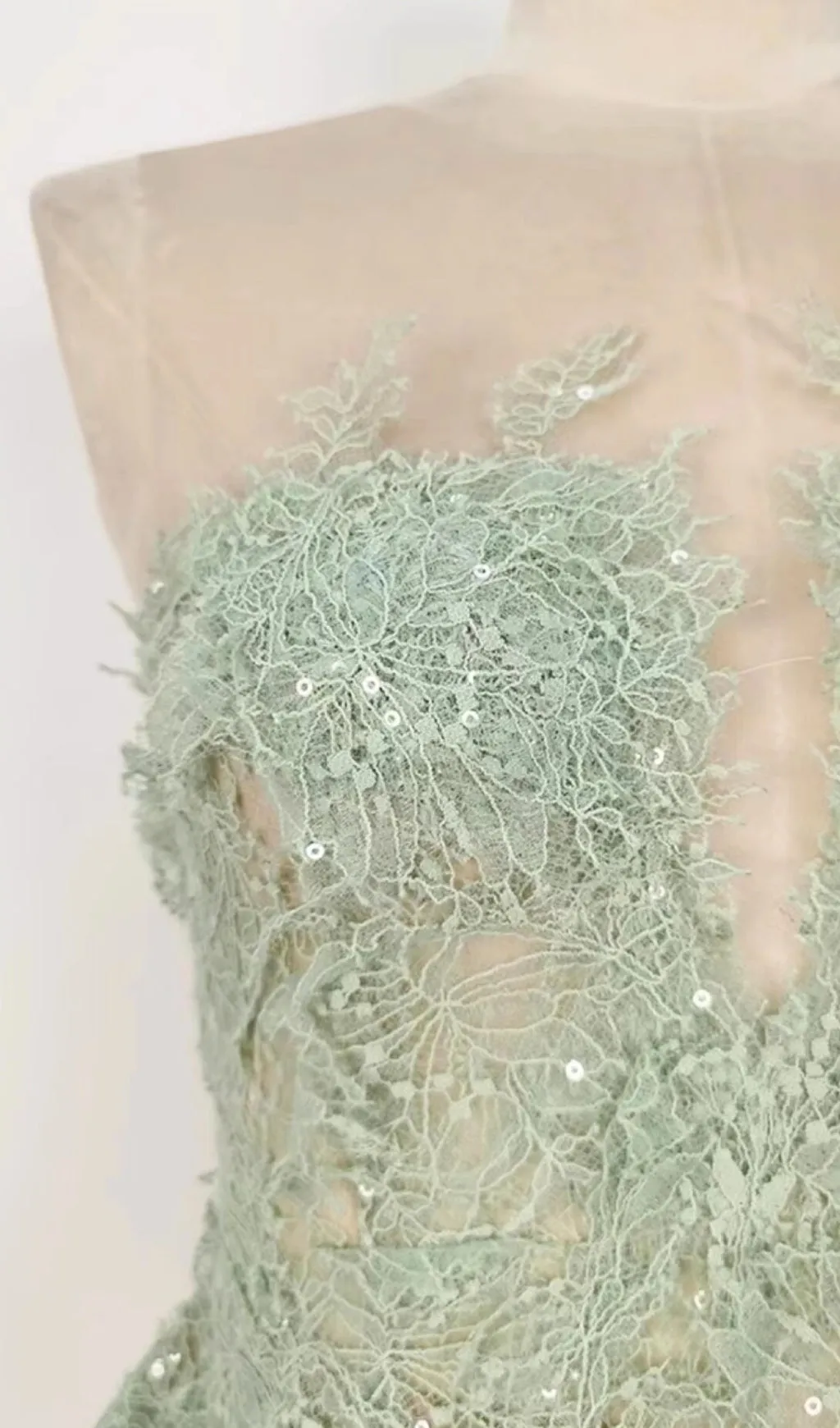 GREEN FLORAL LACE EMBROIDER MIDI DRESS Gloria Lanvin