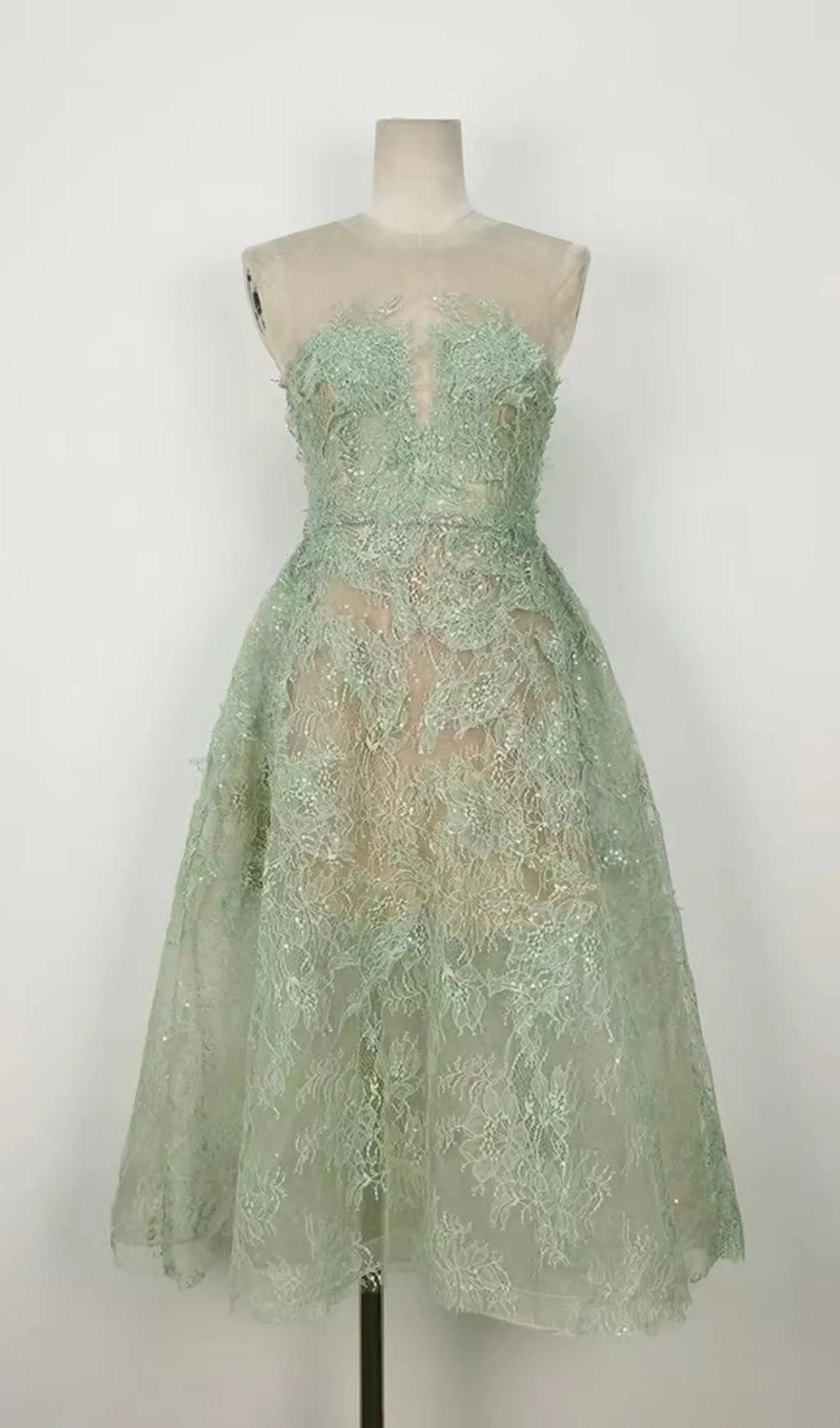 GREEN FLORAL LACE EMBROIDER MIDI DRESS Gloria Lanvin