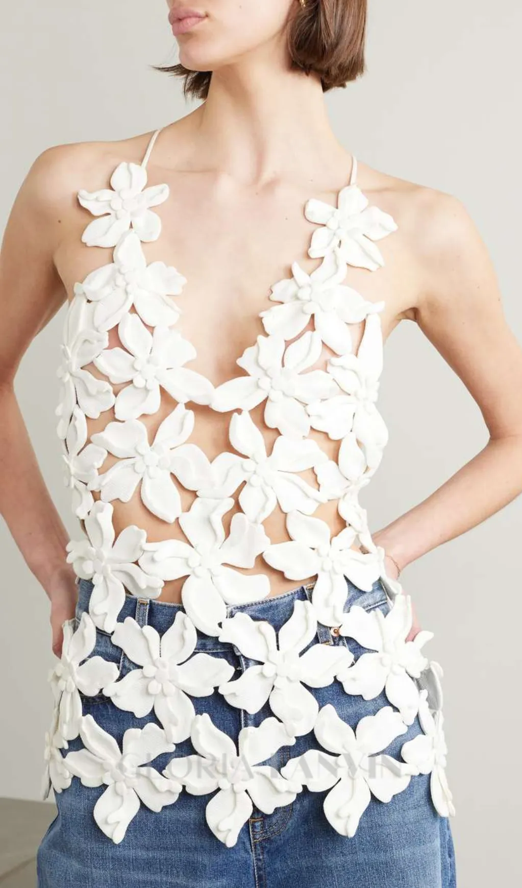 GRISELDA CUTOUT APPLIQUD COTTON TOP IN WHITE Gloria Lanvin