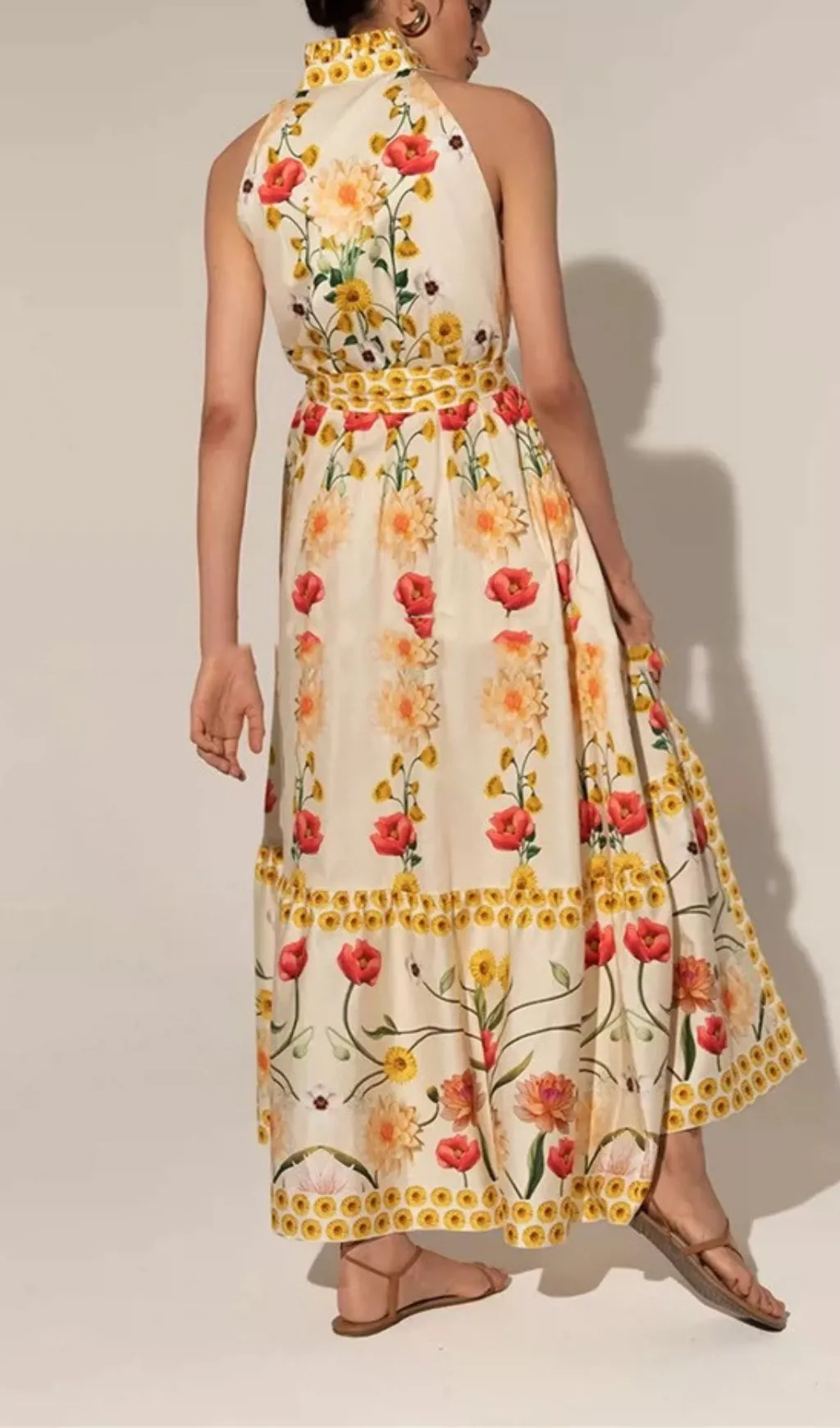 HIGH COLLAR SLEEVELESS LOOSE LACE FLORAL MAXI DRESS Gloria Lanvin