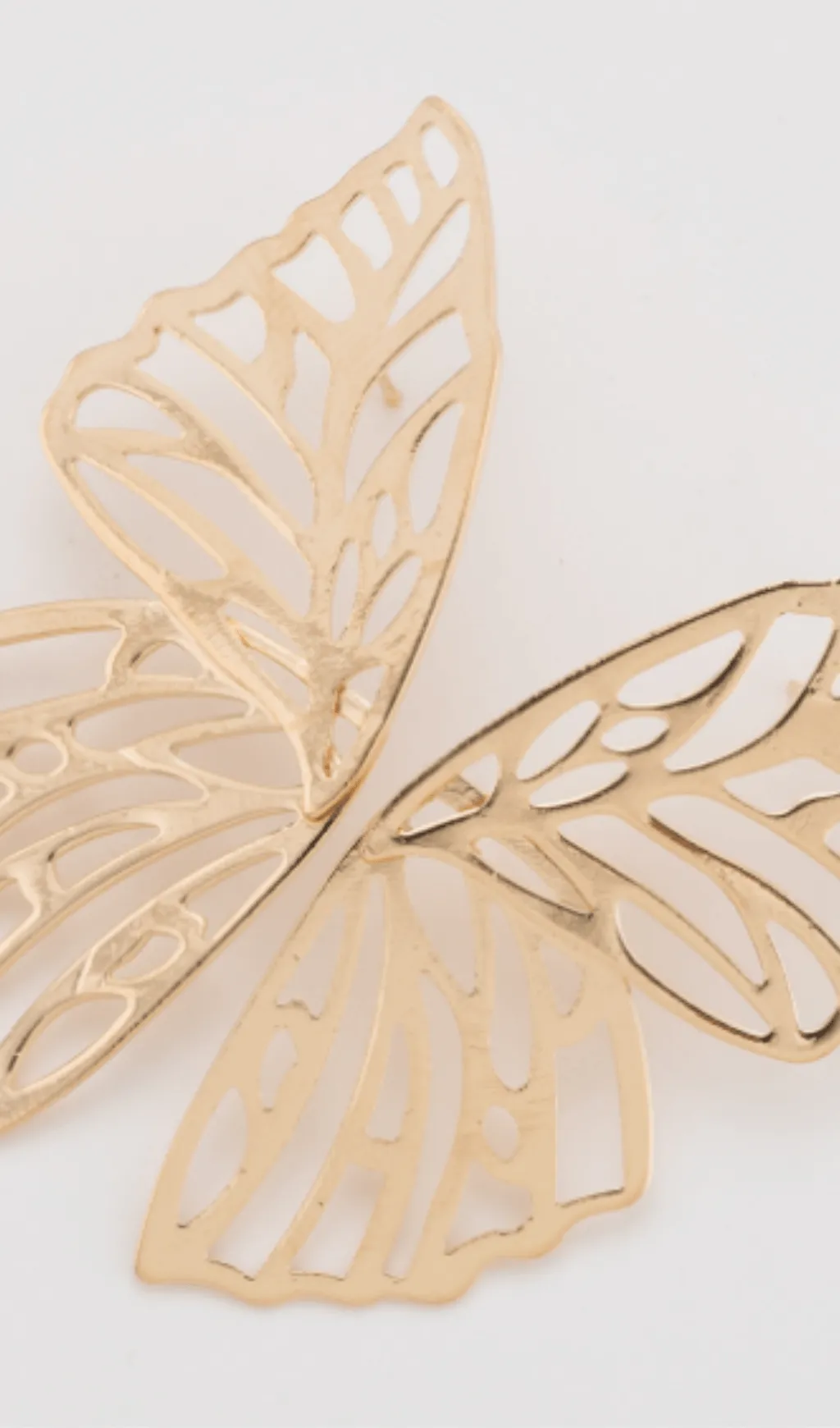 Hollow butterfly alloy earrings Gloria Lanvin