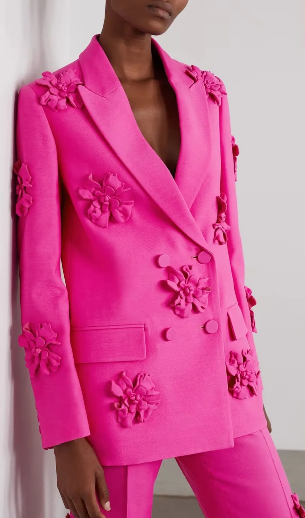 HOT PINK DOUBLE-BREASTED DIMENSIONAL FLOWER SUIT Gloria Lanvin