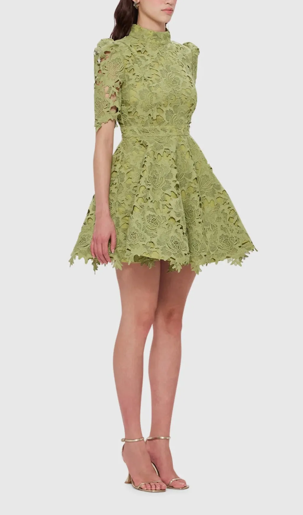 LACE SHORT SLEEVE MINI DRESS IN OLIVE Gloria Lanvin