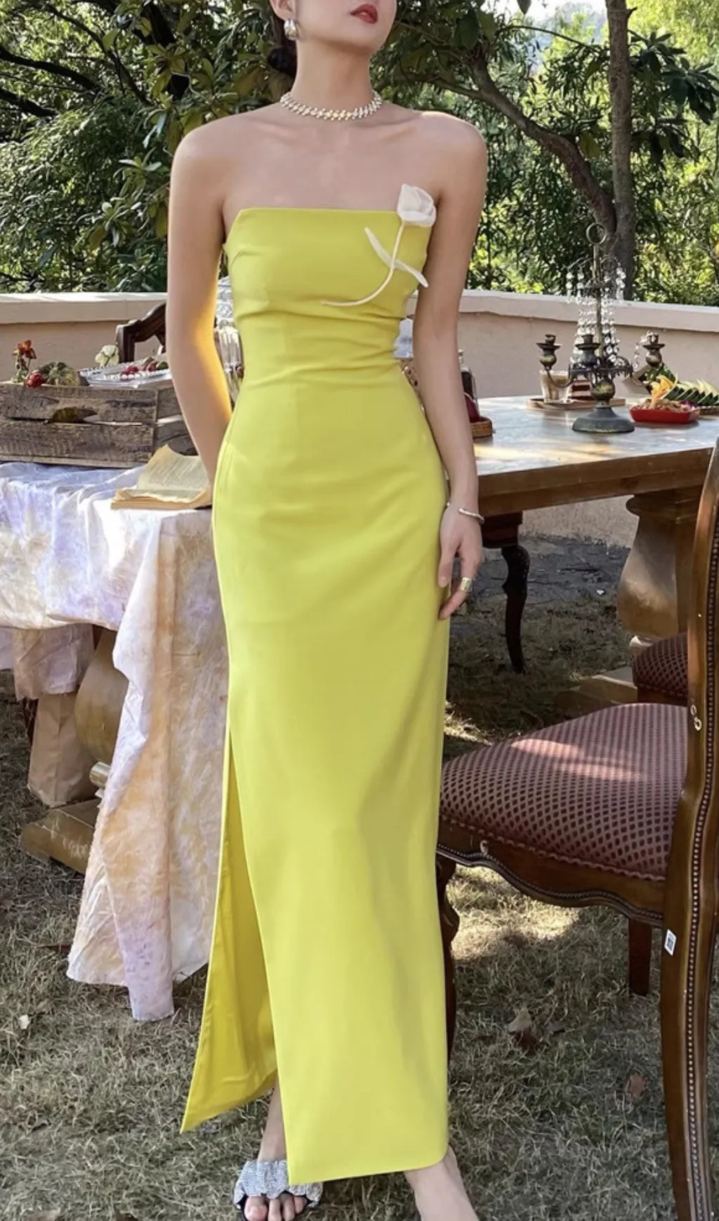 LEMON YELLOW FLOWER EMBELLISHED SLIT MAXI DRESS Gloria Lanvin