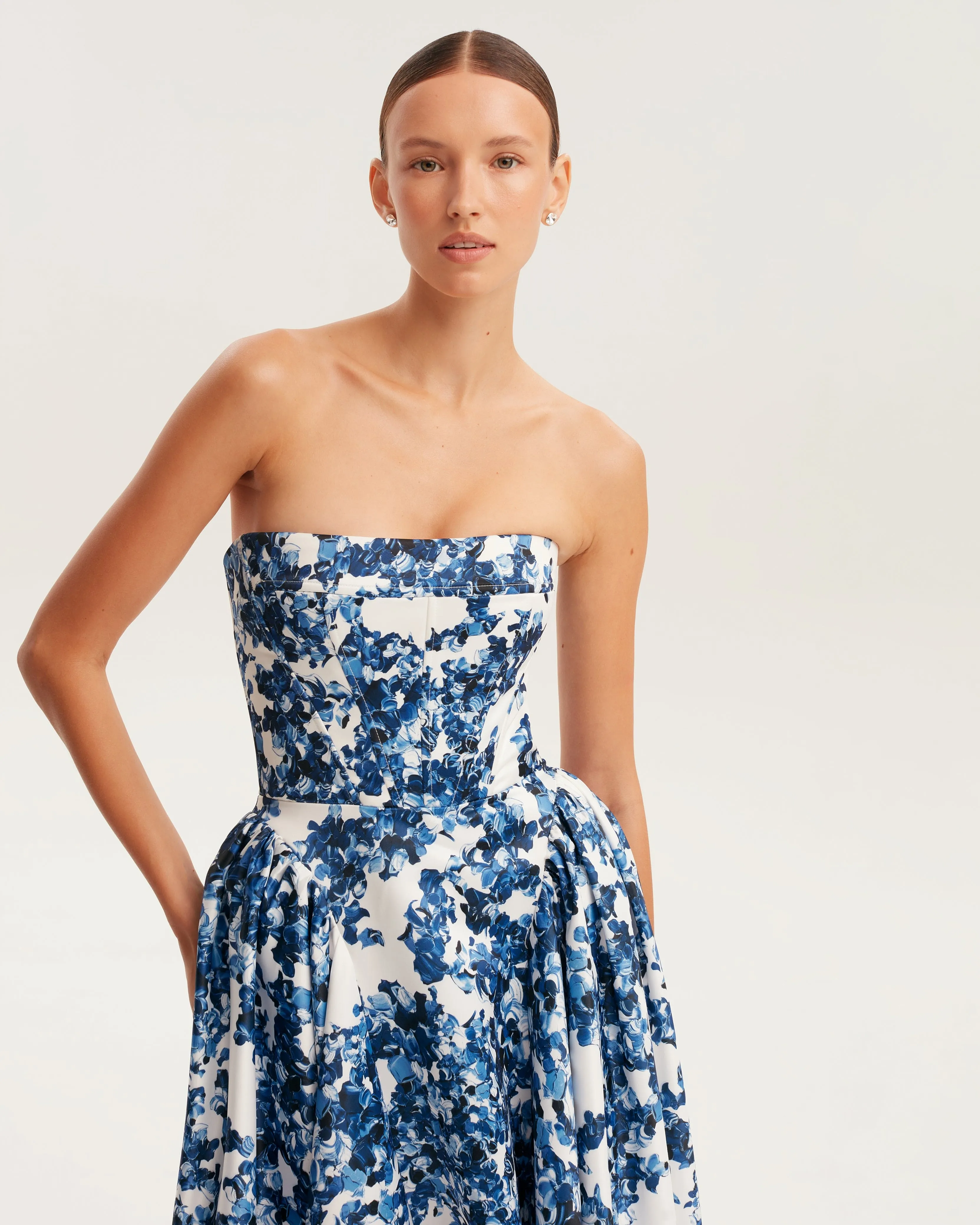 LETITIA BLUE HYDRANGEA STRAPLESS MAXI DRESS Gloria Lanvin