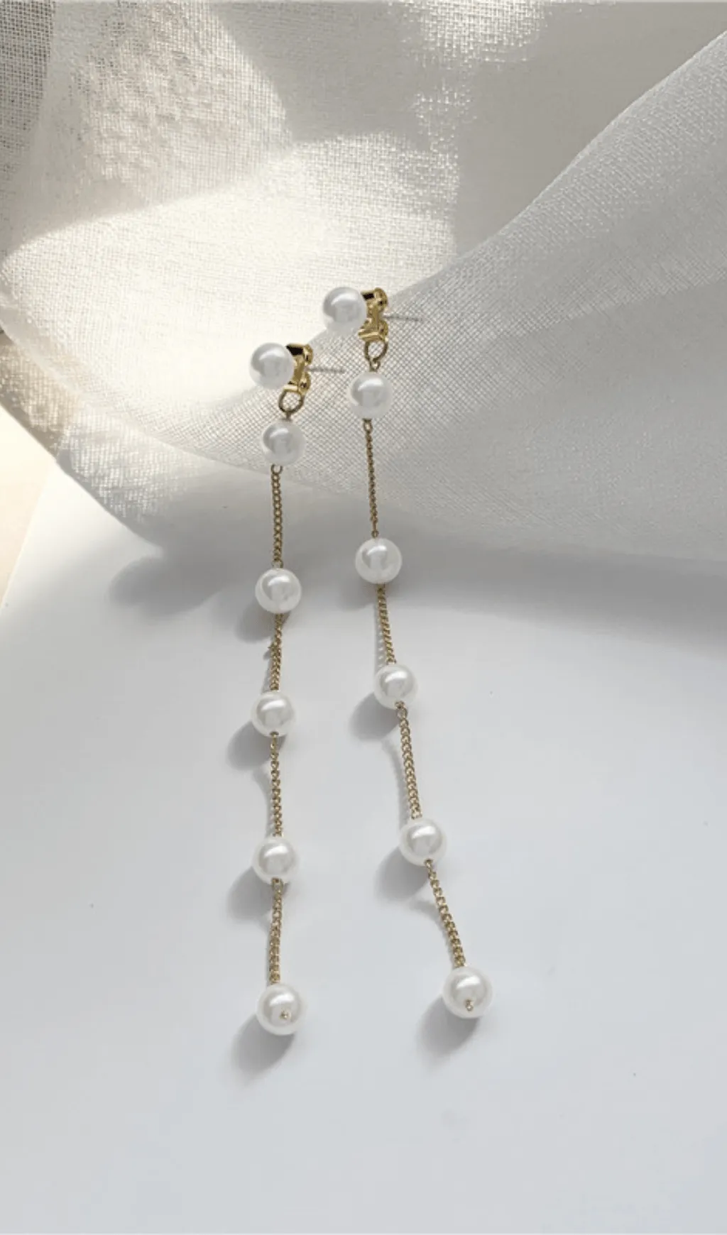 LONG PEARL TASSEL EARRINGS Gloria Lanvin