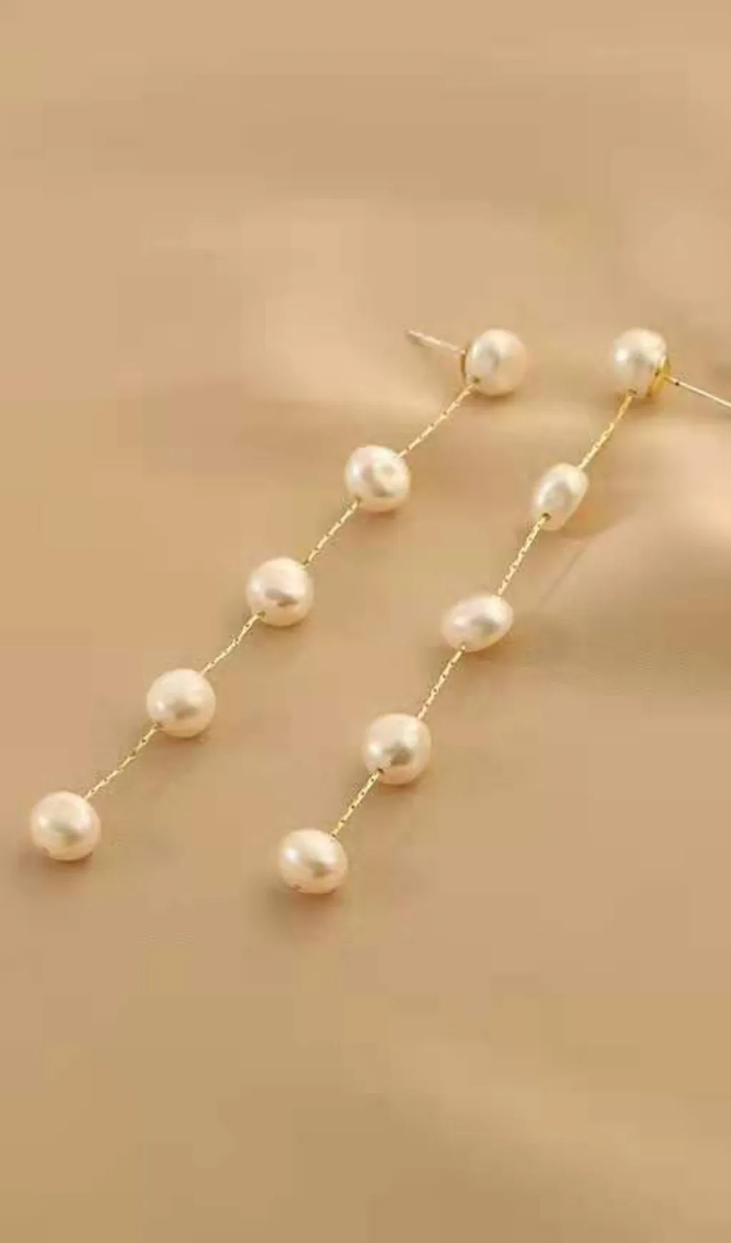 LONG PEARL TASSEL EARRINGS Gloria Lanvin