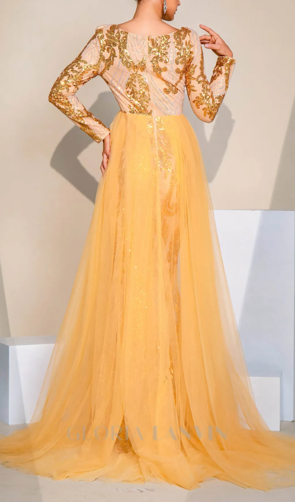 Long Sleeve Split Gold Sequin maxi Dress Gloria Lanvin