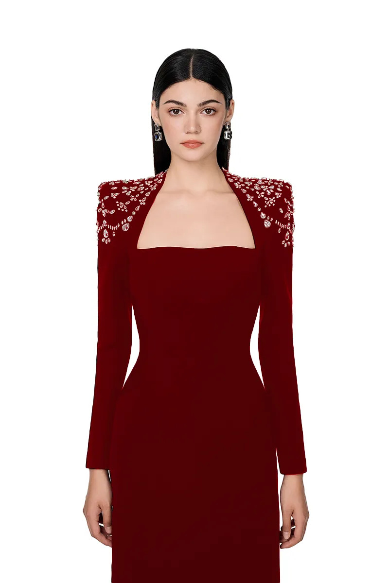 long sleeve trapezoid neckline bodycon  maxi dress in red Gloria Lanvin