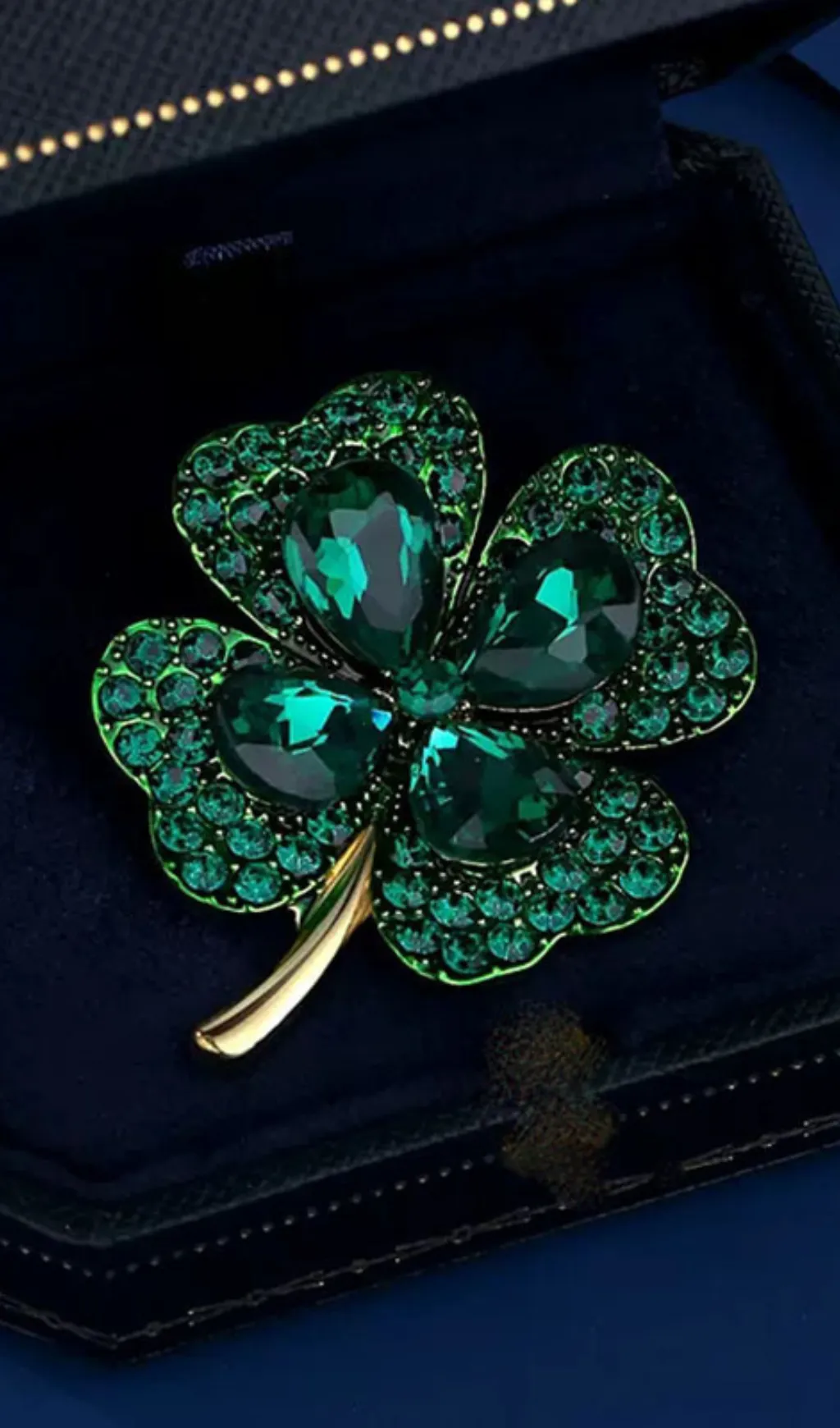 LUCKY CLOVERS SHAPED BROOCH Gloria Lanvin