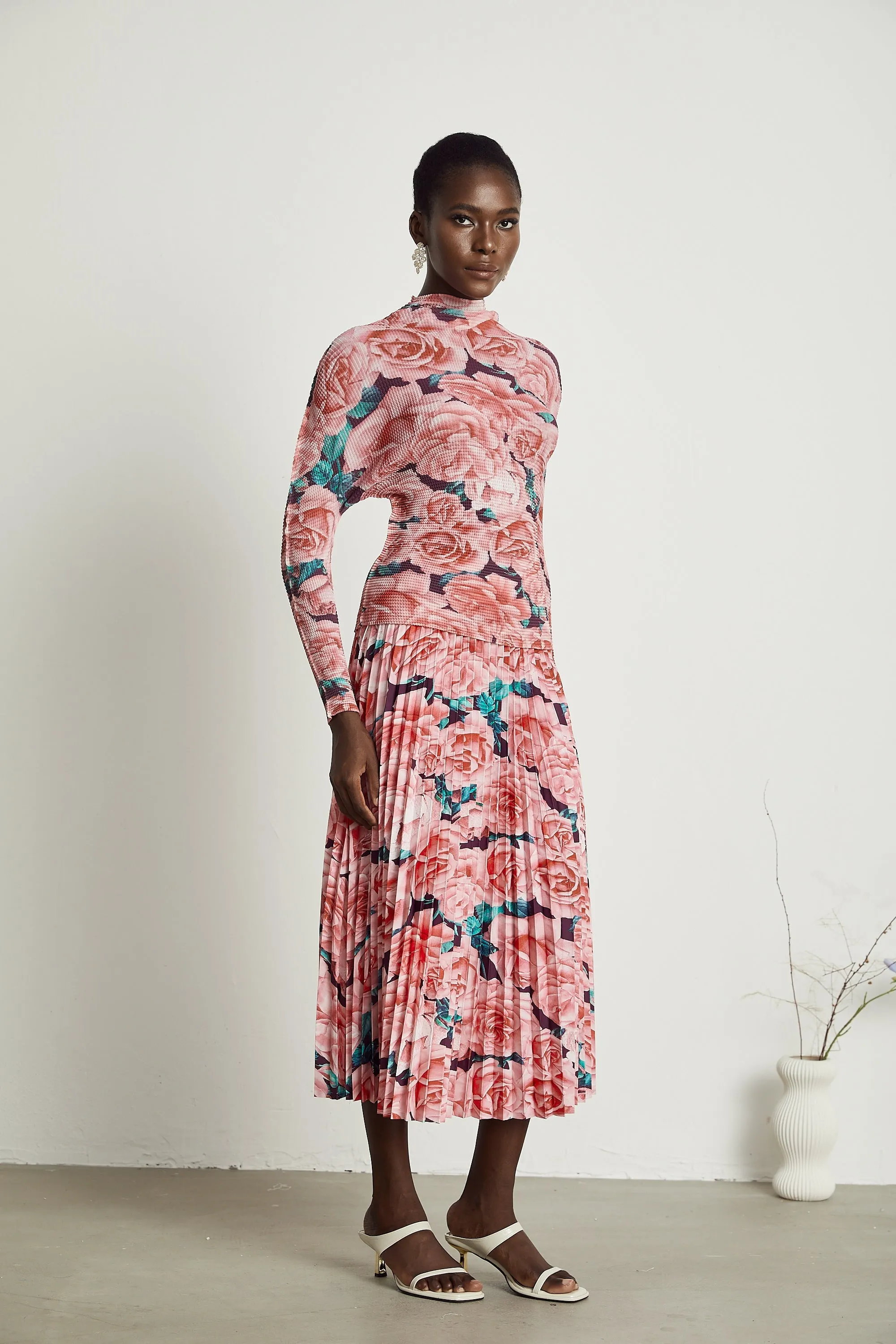 meline floral-print pleated top & skirt matching set Gloria Lanvin