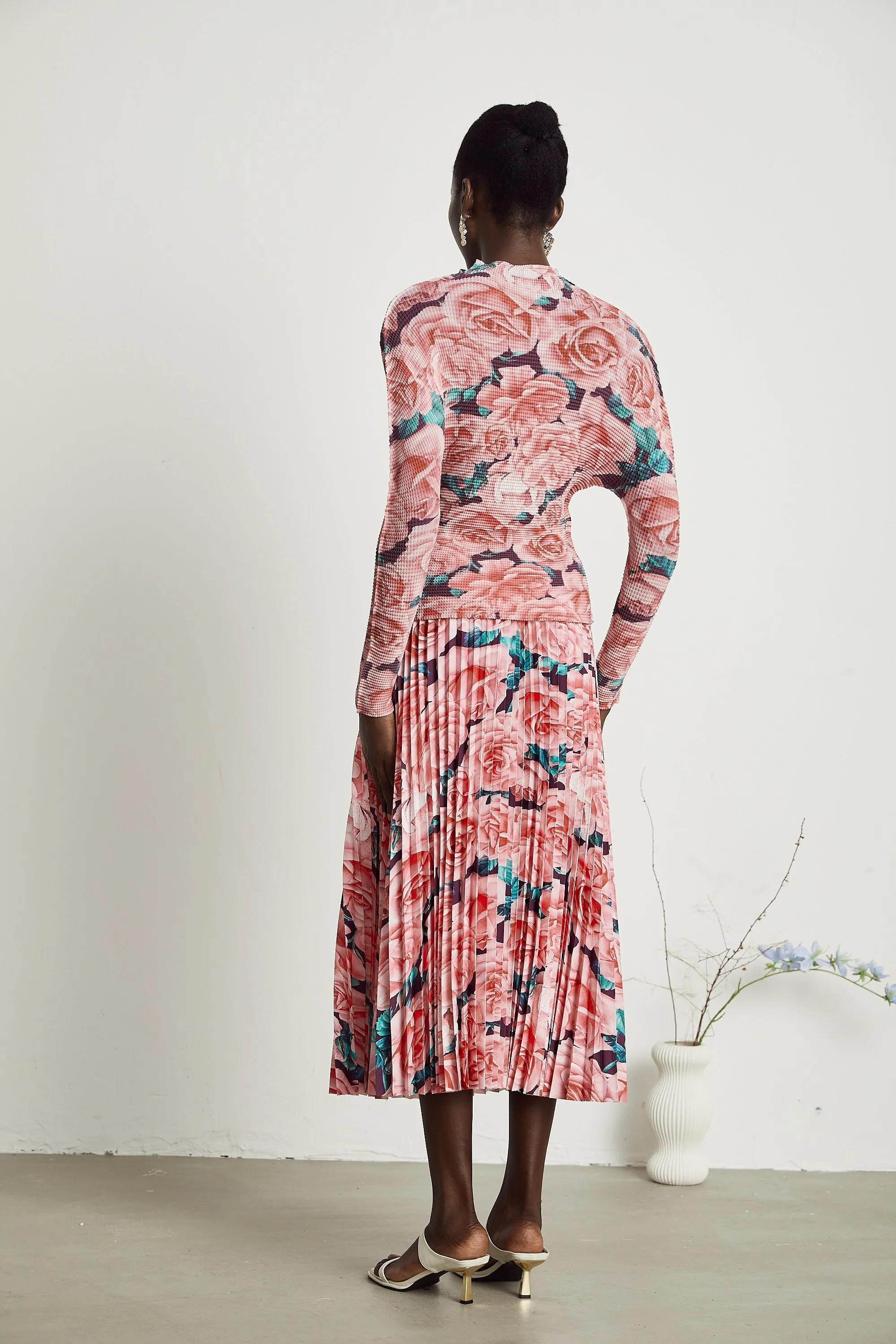 meline floral-print pleated top & skirt matching set Gloria Lanvin