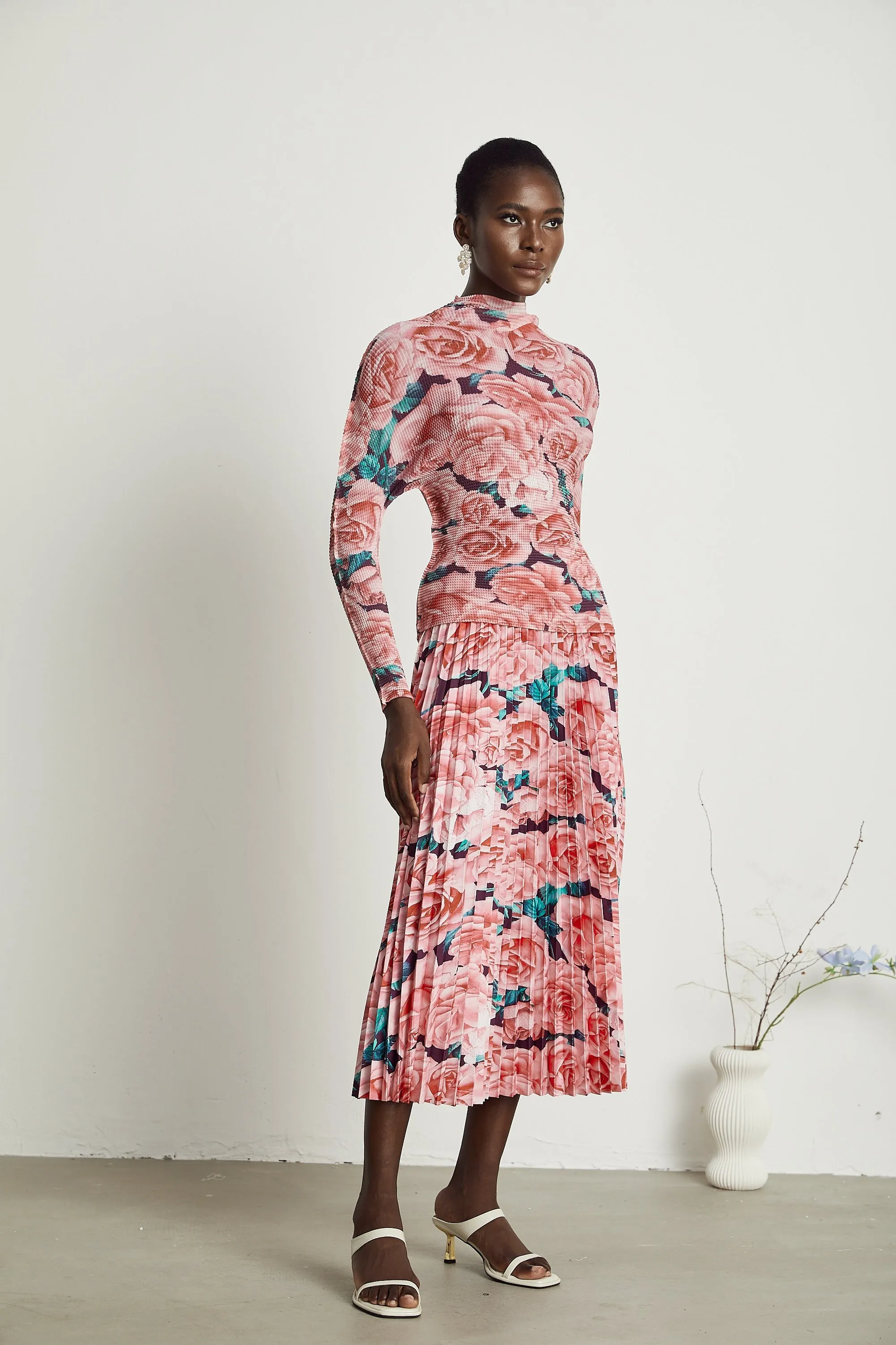 meline floral-print pleated top & skirt matching set Gloria Lanvin