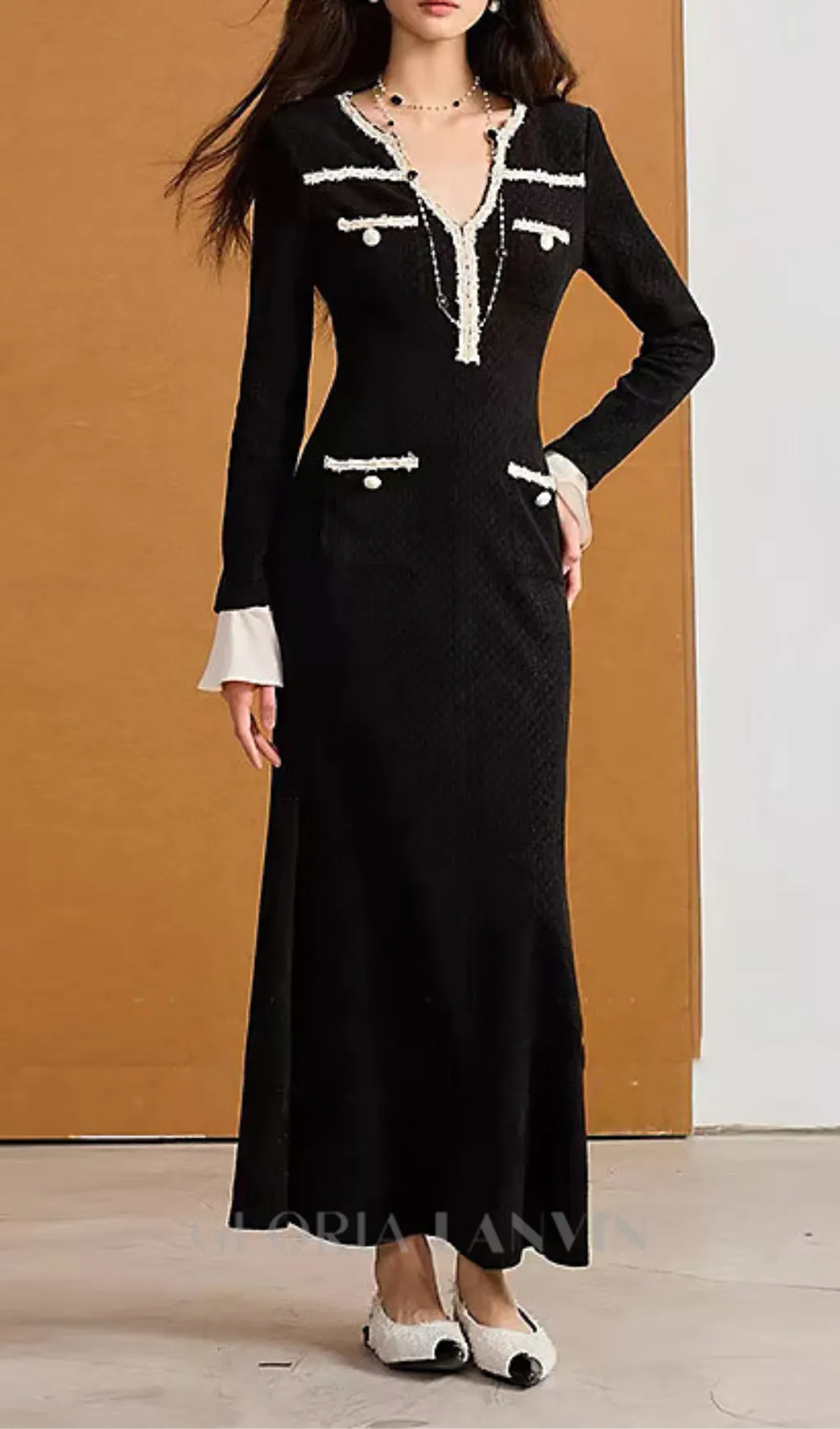 Metallic Yarn Velvet Midi Dress in black Gloria Lanvin