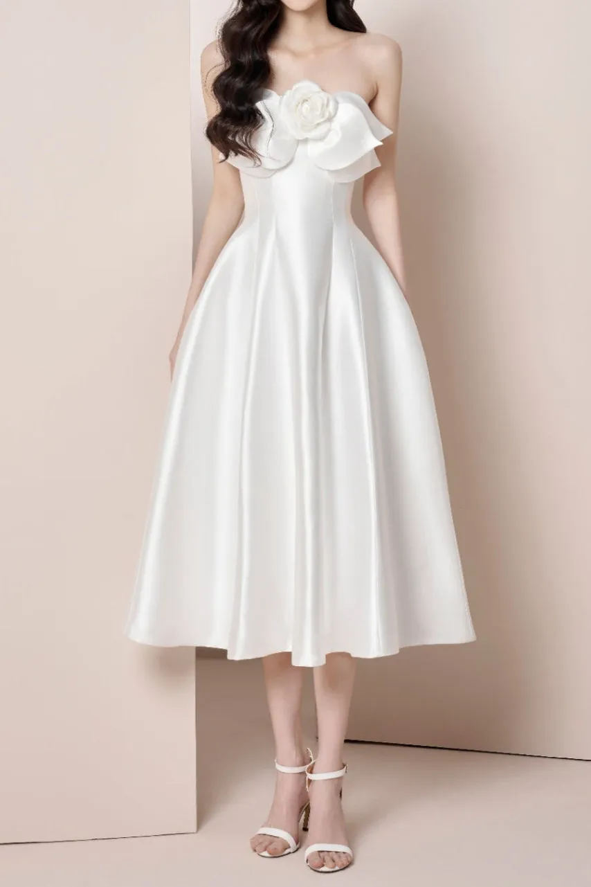 mignon 3d flower satin strapless midi dress in white Gloria Lanvin