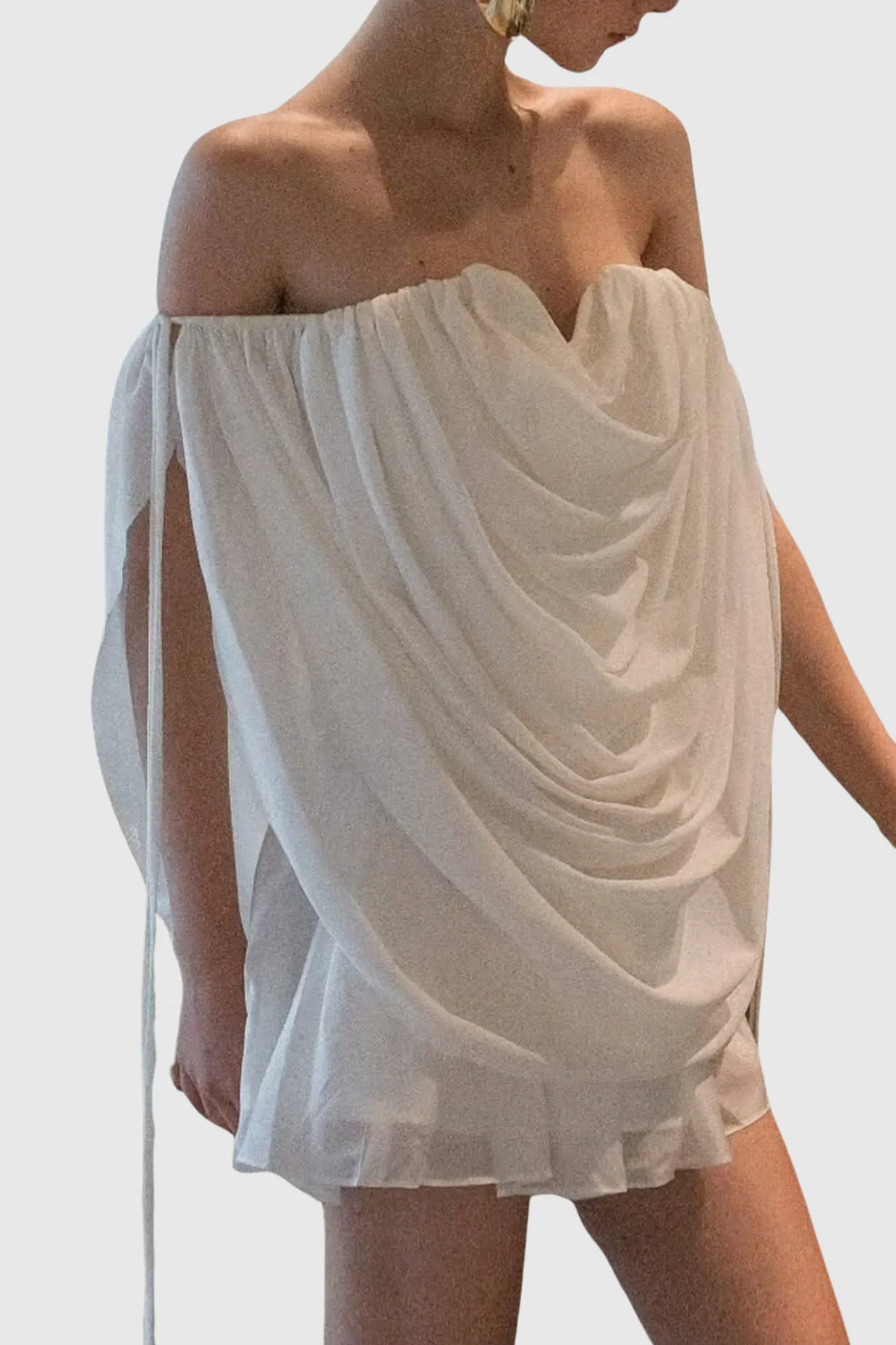 Odruta Off Shoulder Draped Top in White Gloria Lanvin