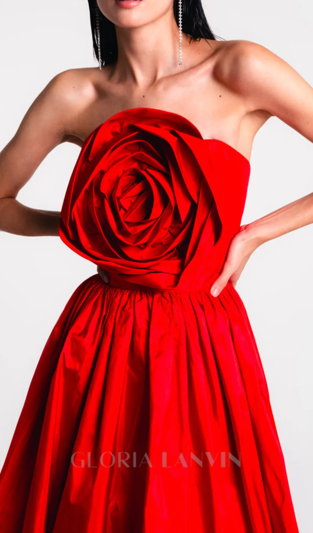 OFF-SHOULDER 3D FLOWER CHIFFON MAXI DRESS IN RED Gloria Lanvin