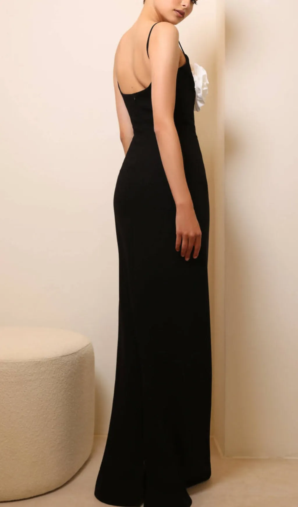 OFF-WHITE CREPE FLOWERS EVENING MAXI DRESS IN BLACK Gloria Lanvin