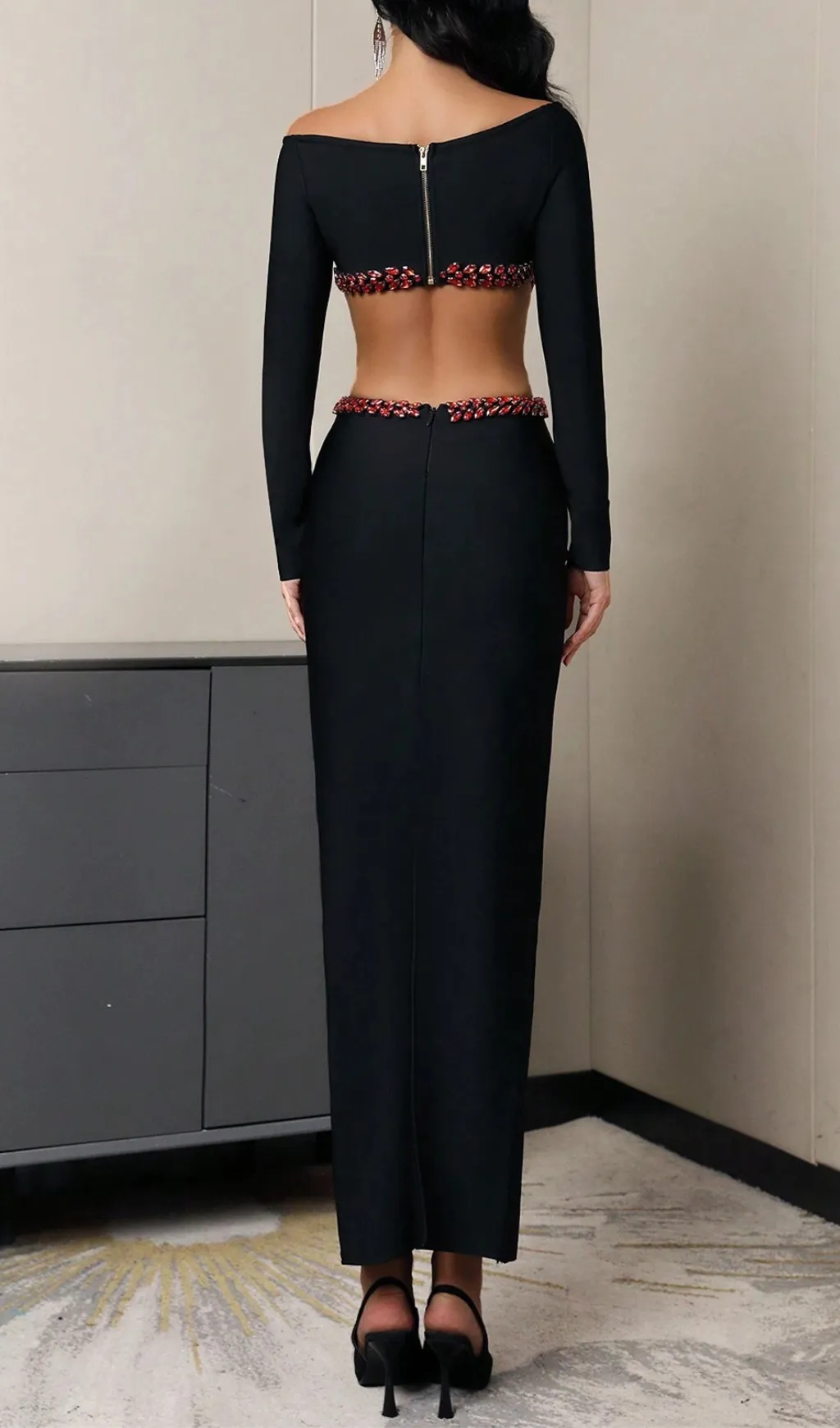 ONE SHOULDER BEADED EMBELLISHED BACKLESS MAXI DRESS Gloria Lanvin