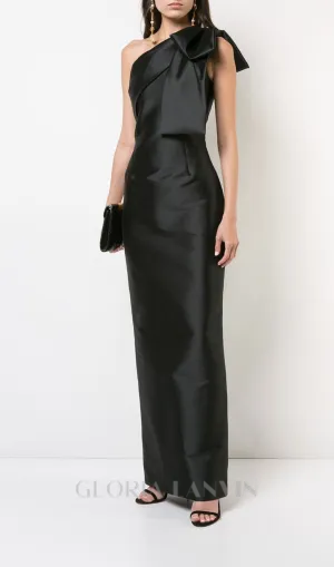ONE-SHOULDER BOW MAXI DRESS IN BLACK Gloria Lanvin