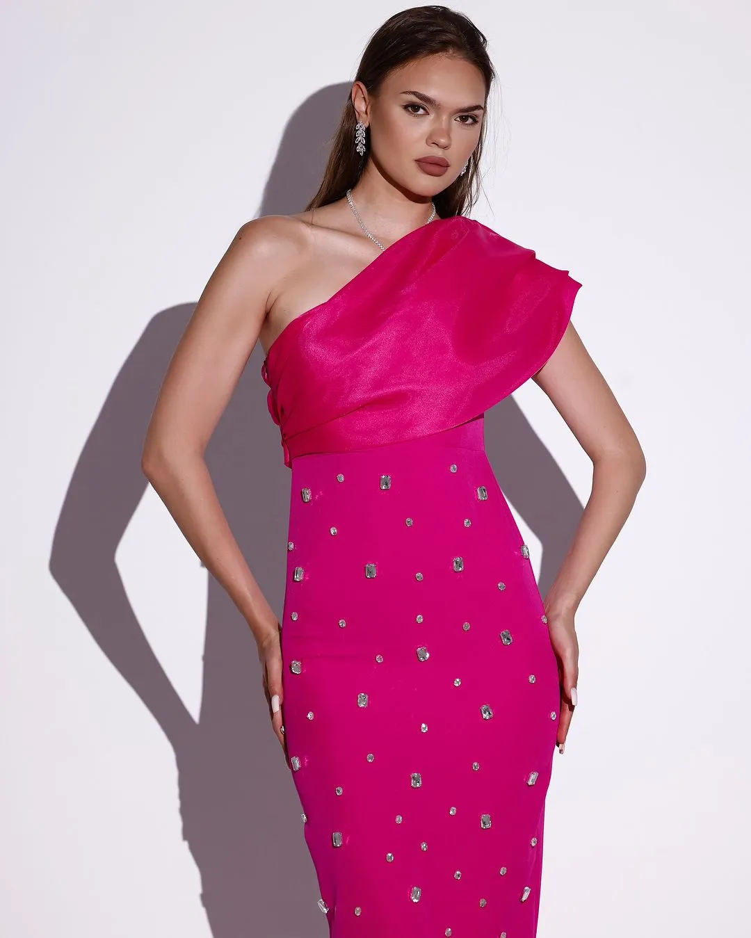 one-shoulder crystal-embellished Bandage maxi dress in rose red Gloria Lanvin
