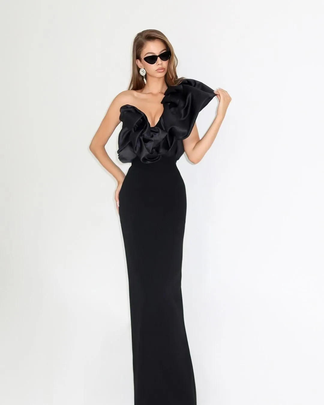 One Shoulder Puff Sleeve maxi Dress in black Gloria Lanvin