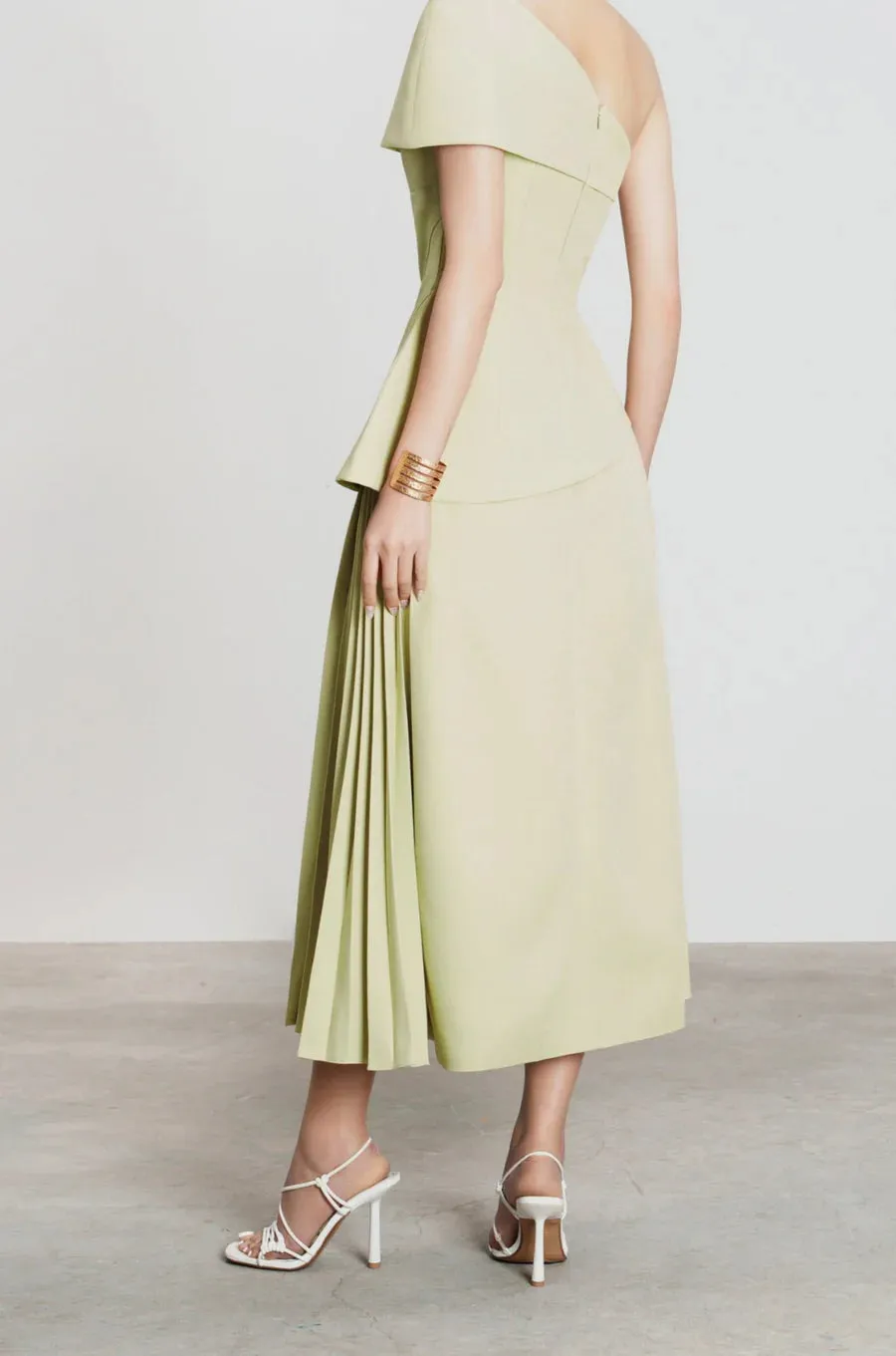 One Shoulder Top Flare Midi Skirt suit in Olive Green Gloria Lanvin