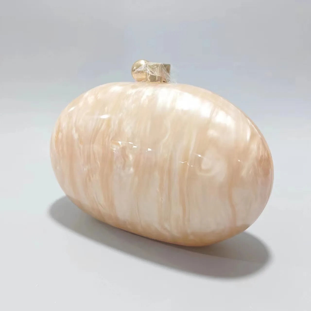 PEARLESCENT ACRYLIC CLUTCH Gloria Lanvin