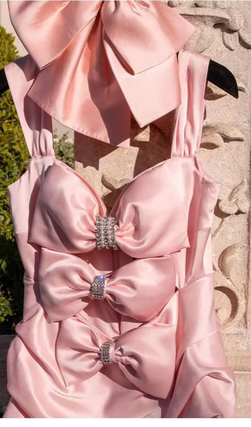 PINK BOW CUT OUT RUCHED MINI DRESS Gloria Lanvin