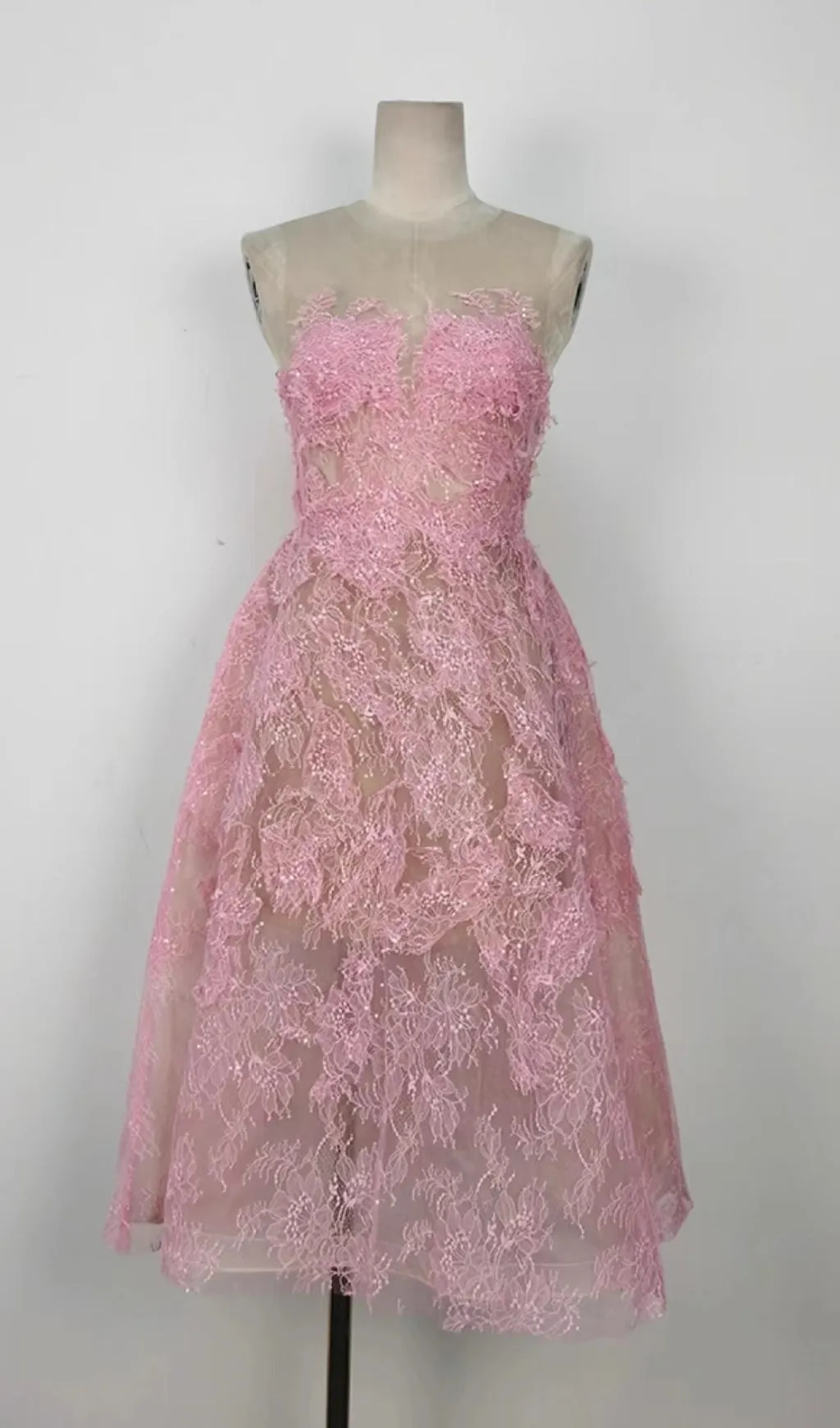 PINK FLORAL LACE EMBROIDER MIDI DRESS Gloria Lanvin
