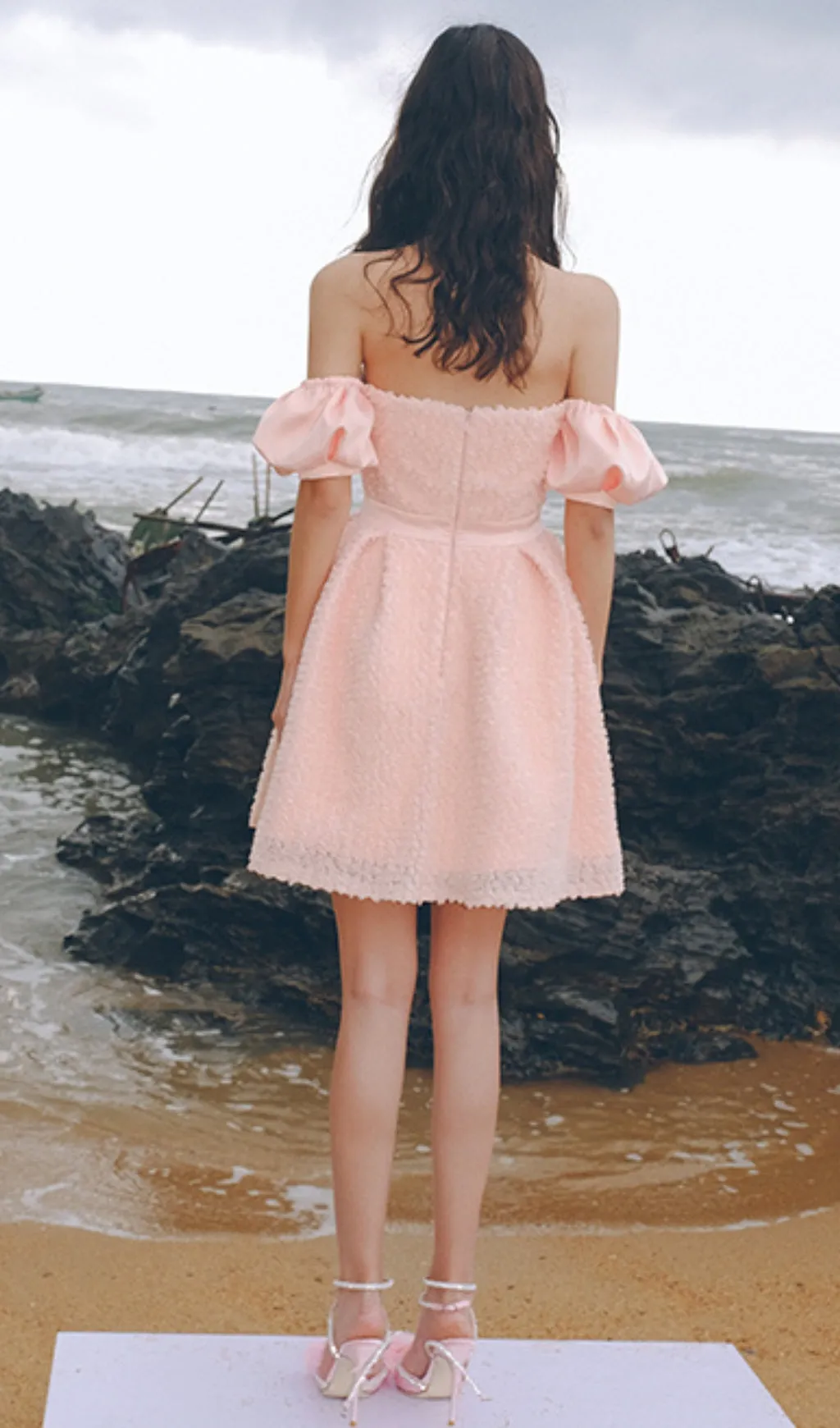 PINK HALTER NECK OFF SHOULDER MINI DRESS Gloria Lanvin