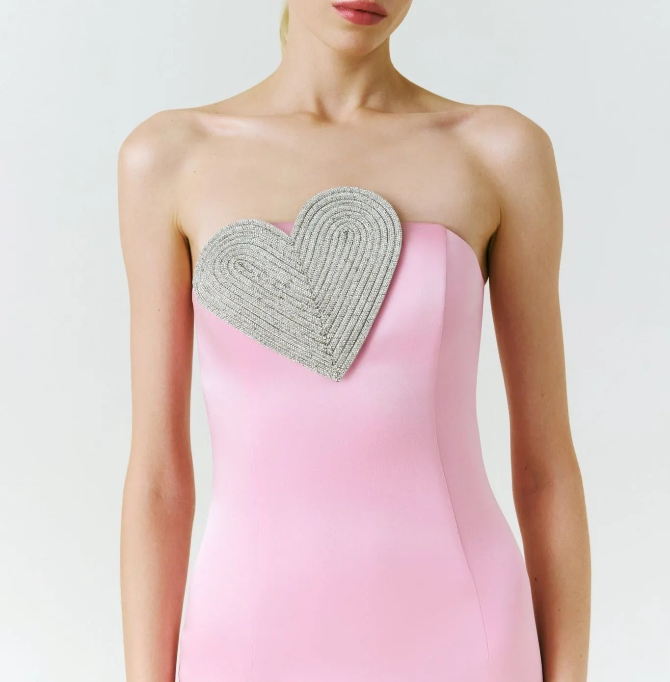 PINK HEART-EMBELLISHED STRAPLESS COLUMN MIDI DRESS Gloria Lanvin