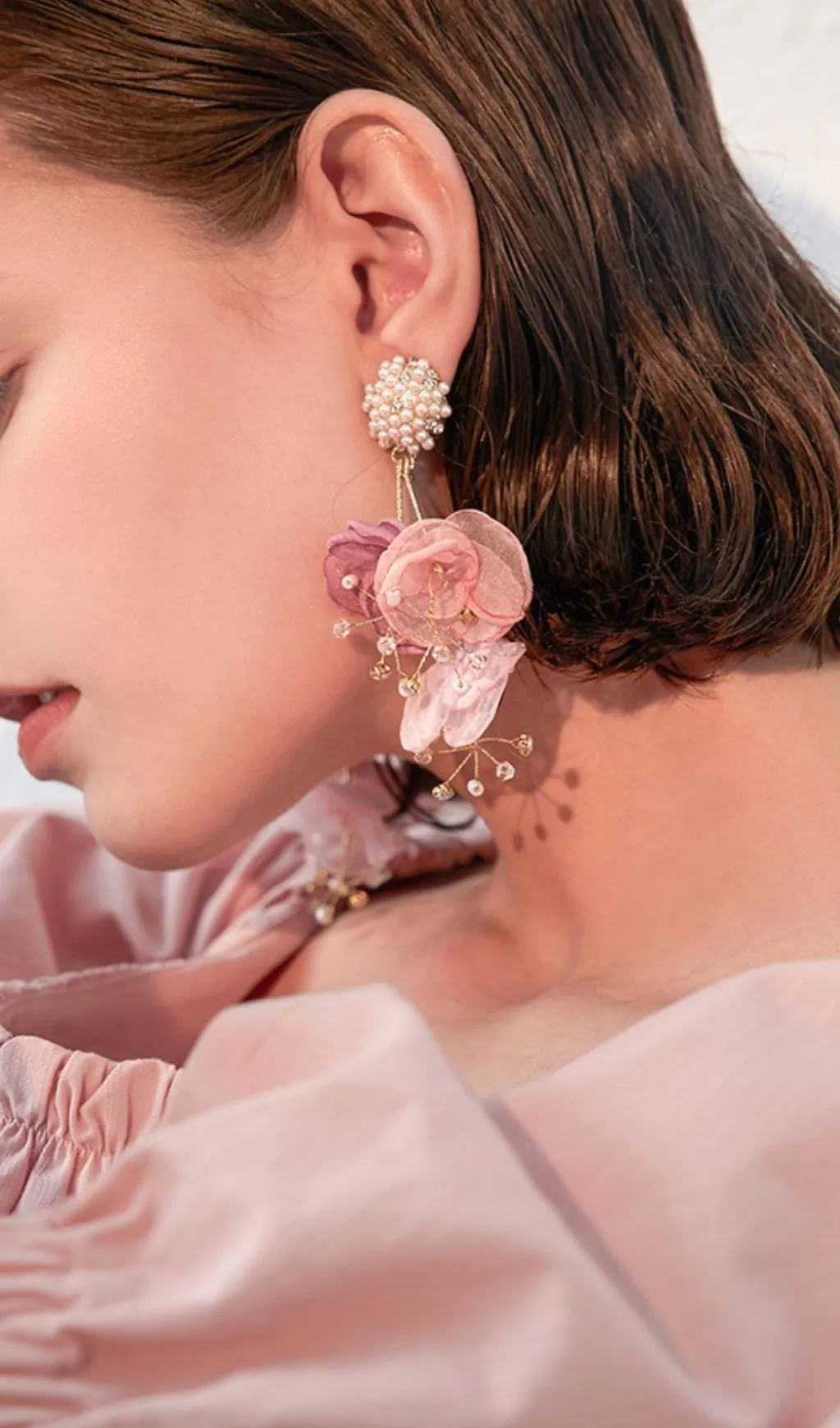 pink Pearl floral earrings Gloria Lanvin