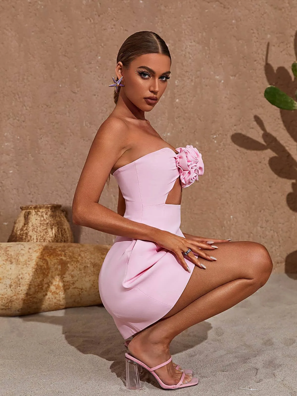 PINK STRAPLESS CUTOUT MINI DRESS Gloria Lanvin