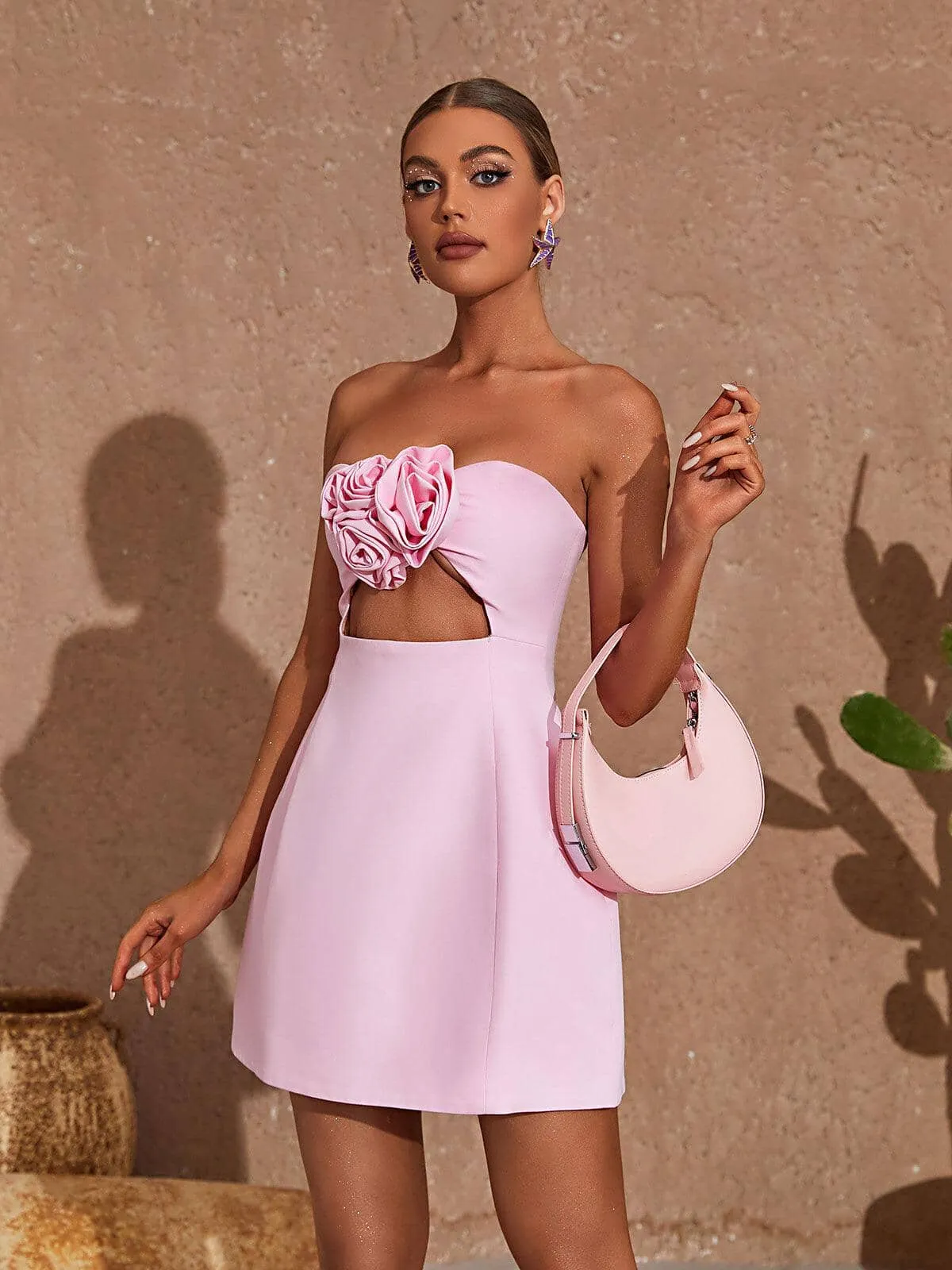 PINK STRAPLESS CUTOUT MINI DRESS Gloria Lanvin