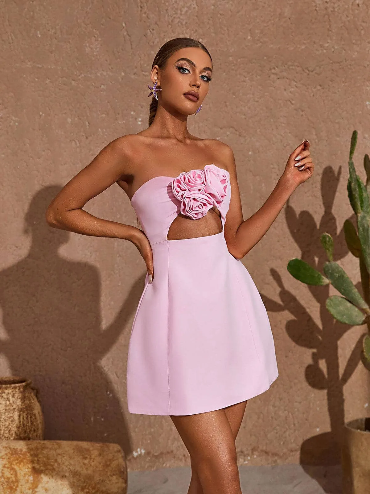 PINK STRAPLESS CUTOUT MINI DRESS Gloria Lanvin