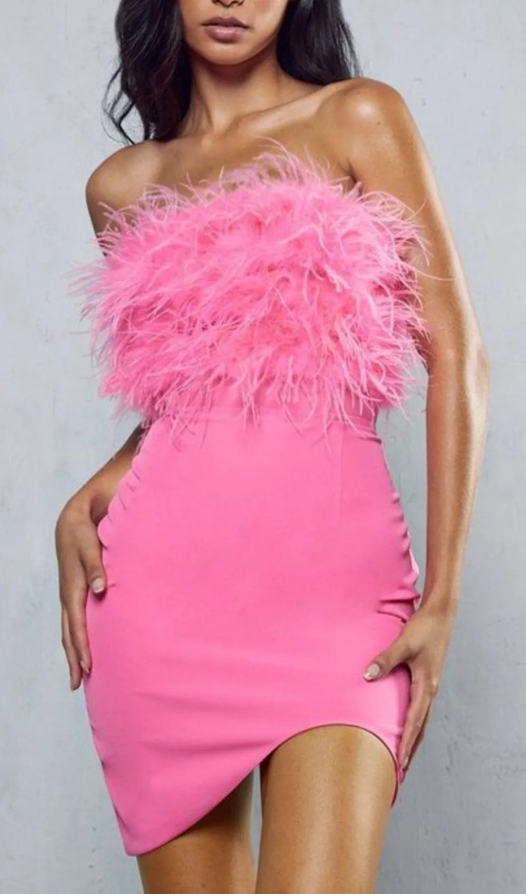PINK STRAPLESS FEATHER BODYCON MINI DRESS Gloria Lanvin
