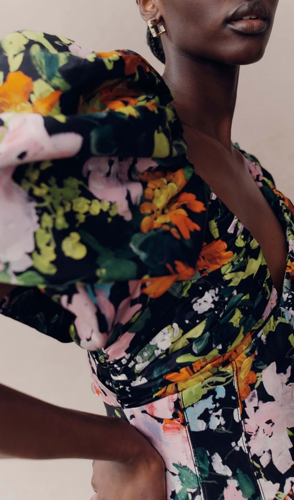 PLUNGE FLORAL MIDI DRESS Gloria Lanvin